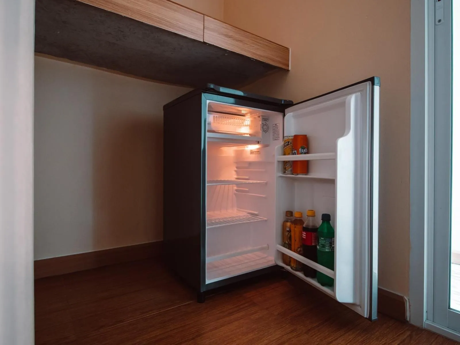 Coffee/tea facilities in Tripletreesvillage