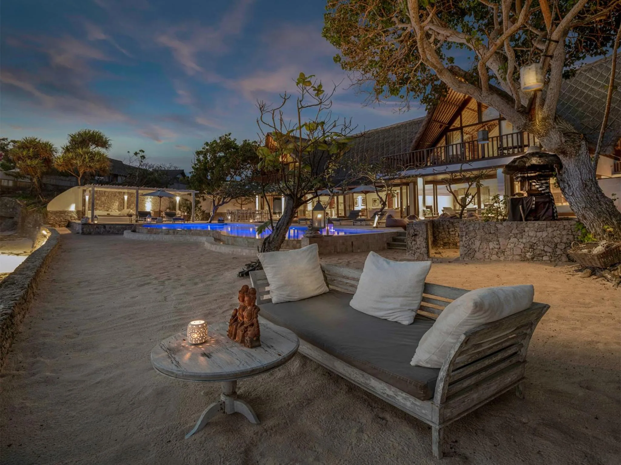 Property building in Villa Voyage