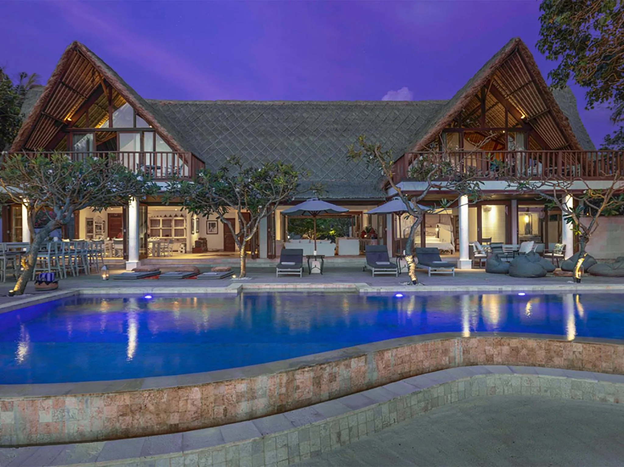 Property building in Villa Voyage