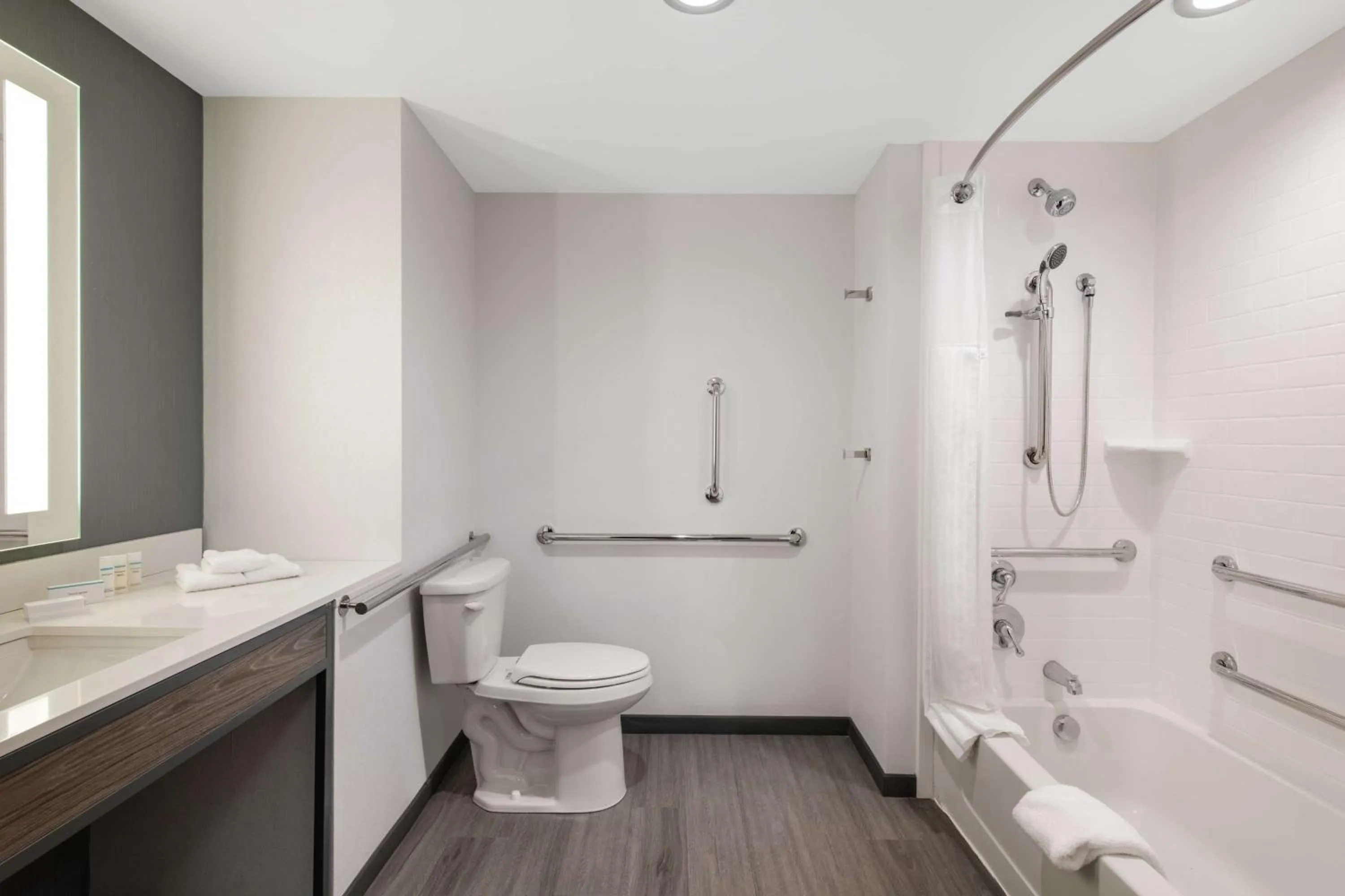 Shower in Hilton Garden Inn Pittsburgh Area Beaver Valley, Pa