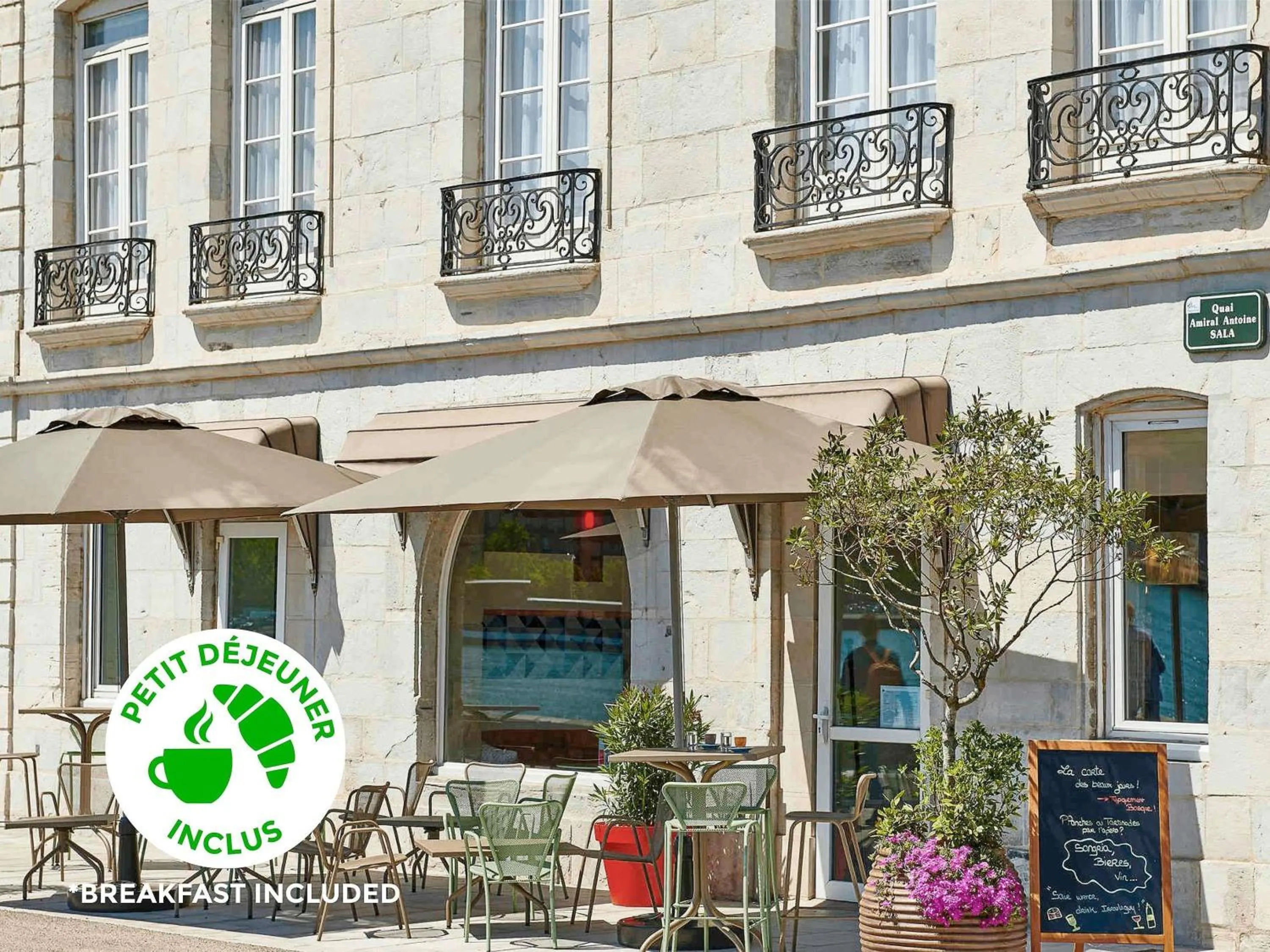 Property building in ibis Styles Bayonne