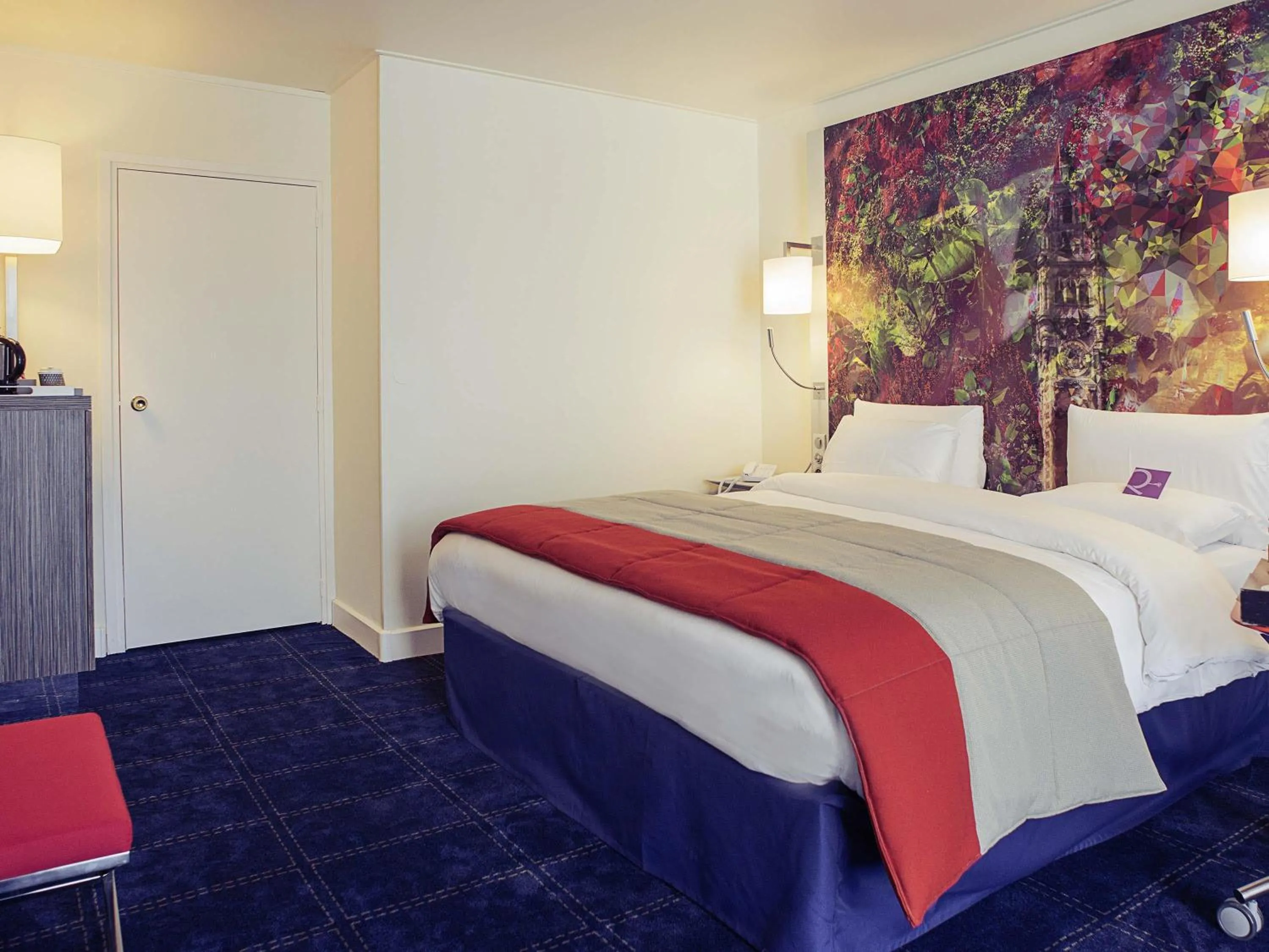 Bedroom, Bed in Mercure Lille Marcq en Baroeul