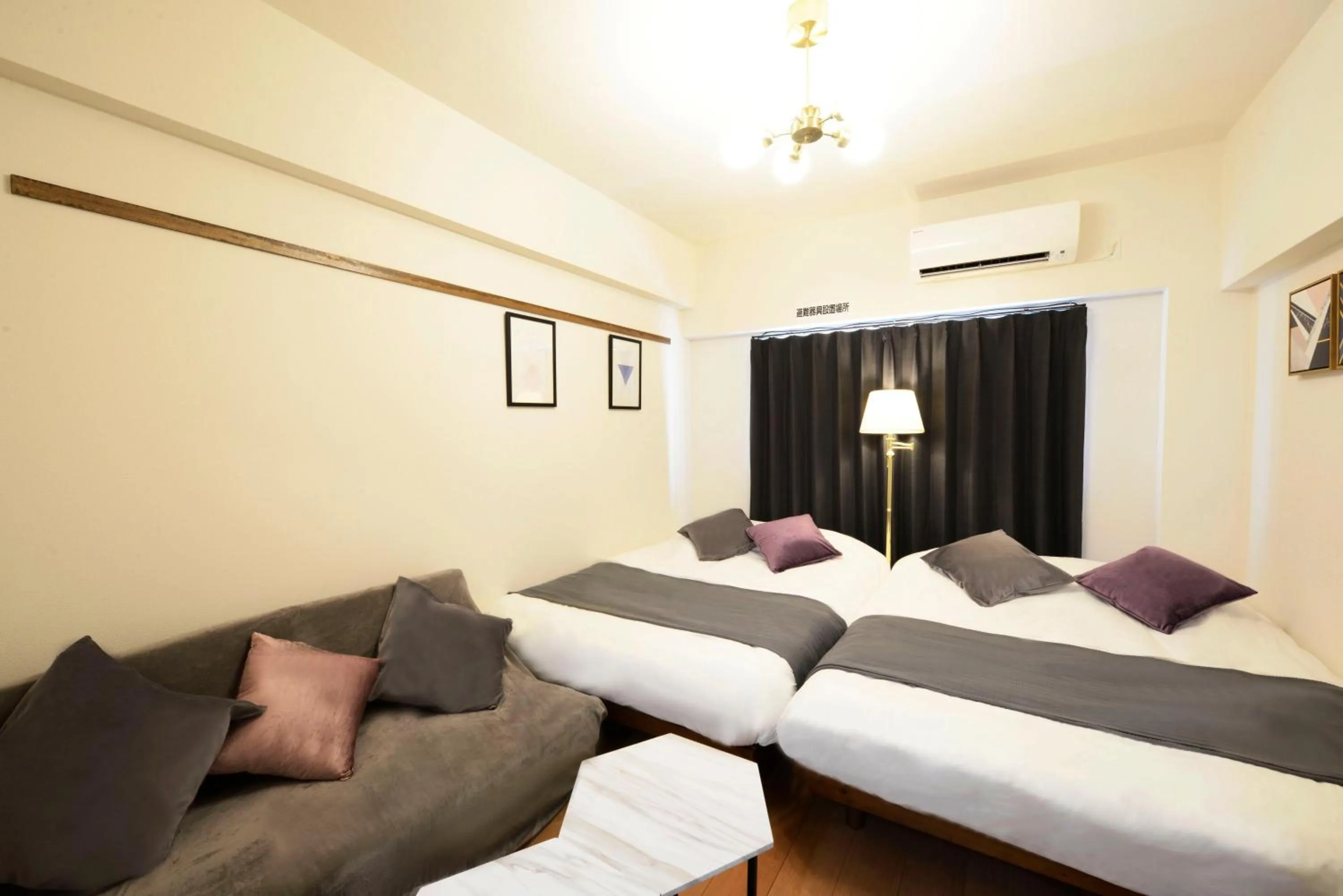 Photo of the whole room, Bed in Allstay GOYA