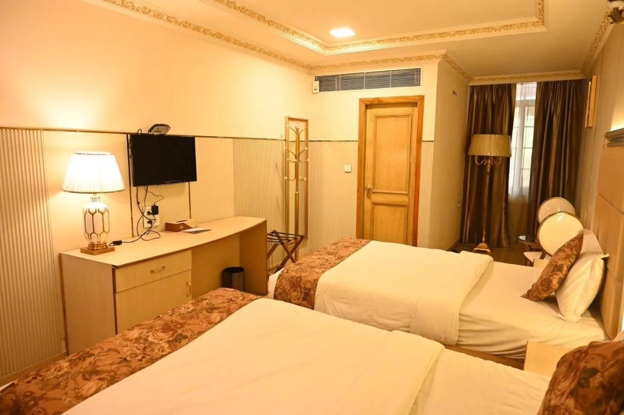 HOTEL GALAXY GRAND