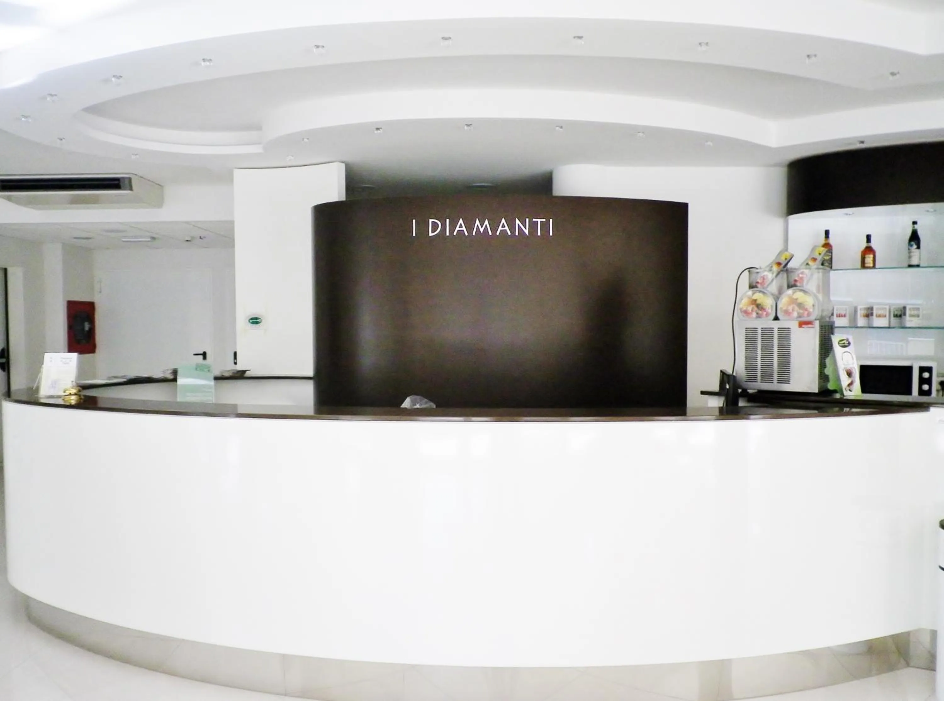 Communal lounge/ TV room in Residence I Diamanti - Siroli Collection