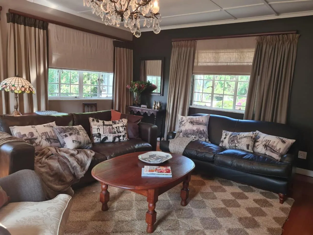 Living room in The Great Gatsby Houghton