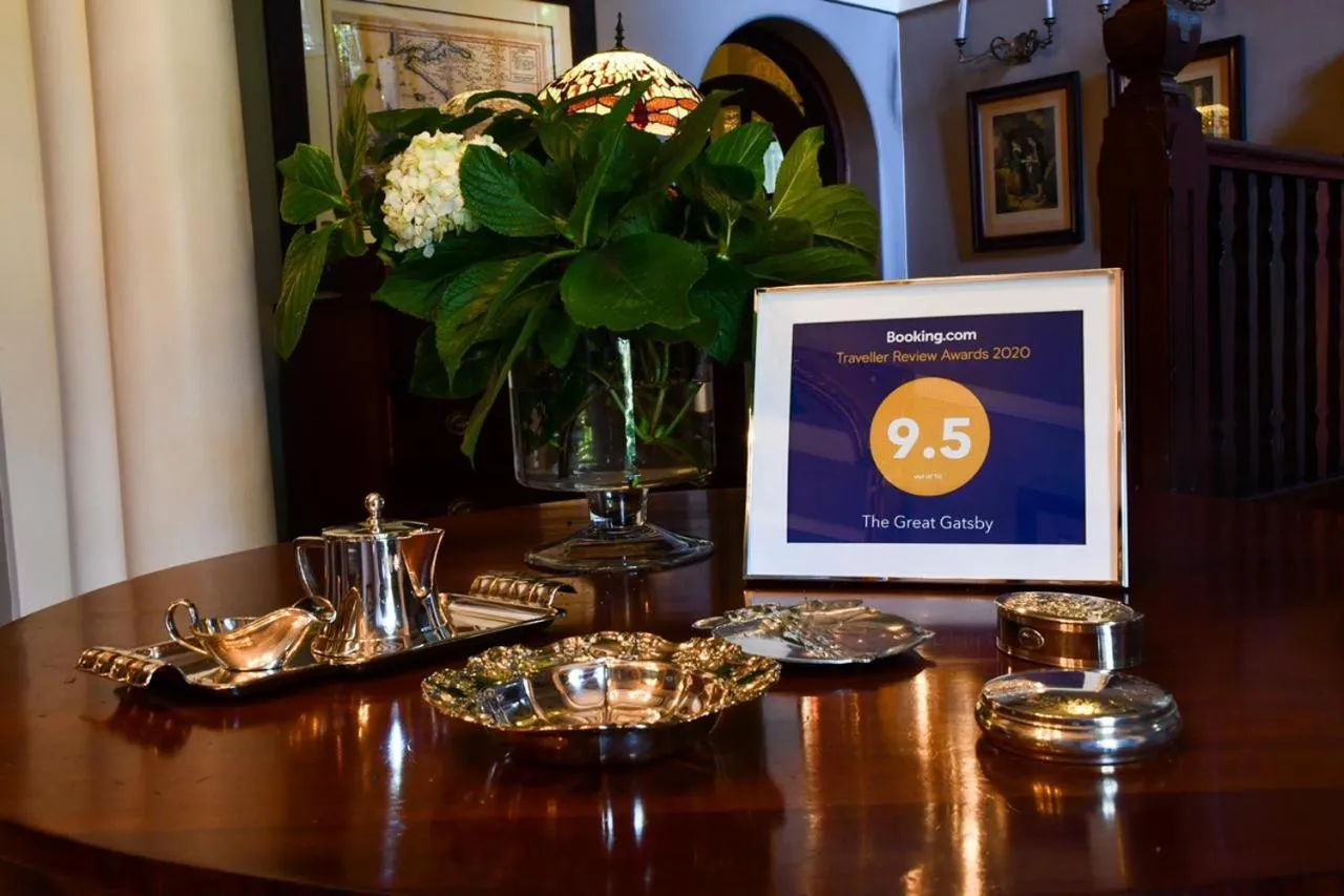 Lobby or reception in The Great Gatsby Houghton