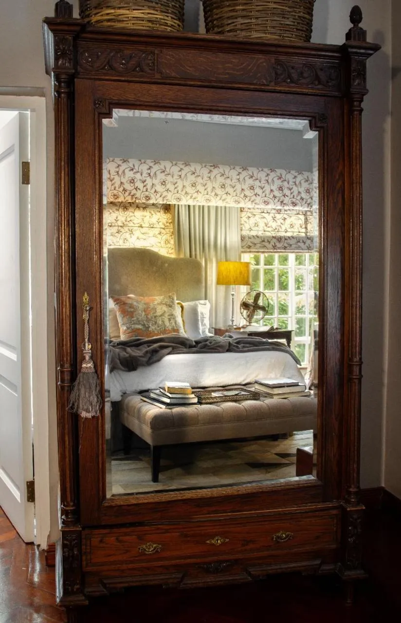 Bed in The Great Gatsby Houghton