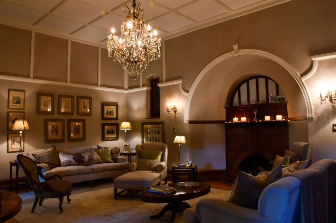 Living room in The Great Gatsby Houghton