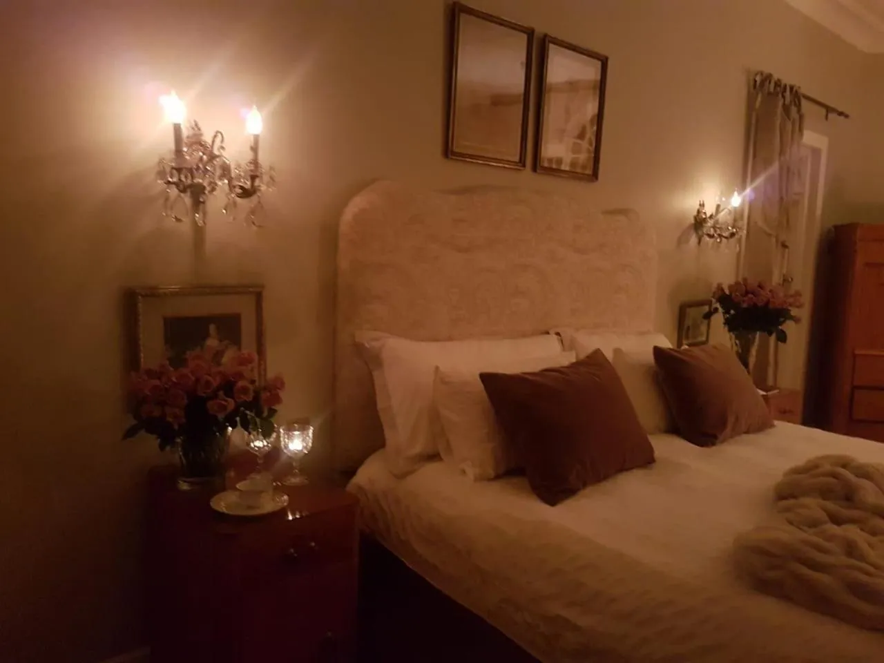 Bedroom, Bed in The Great Gatsby Houghton