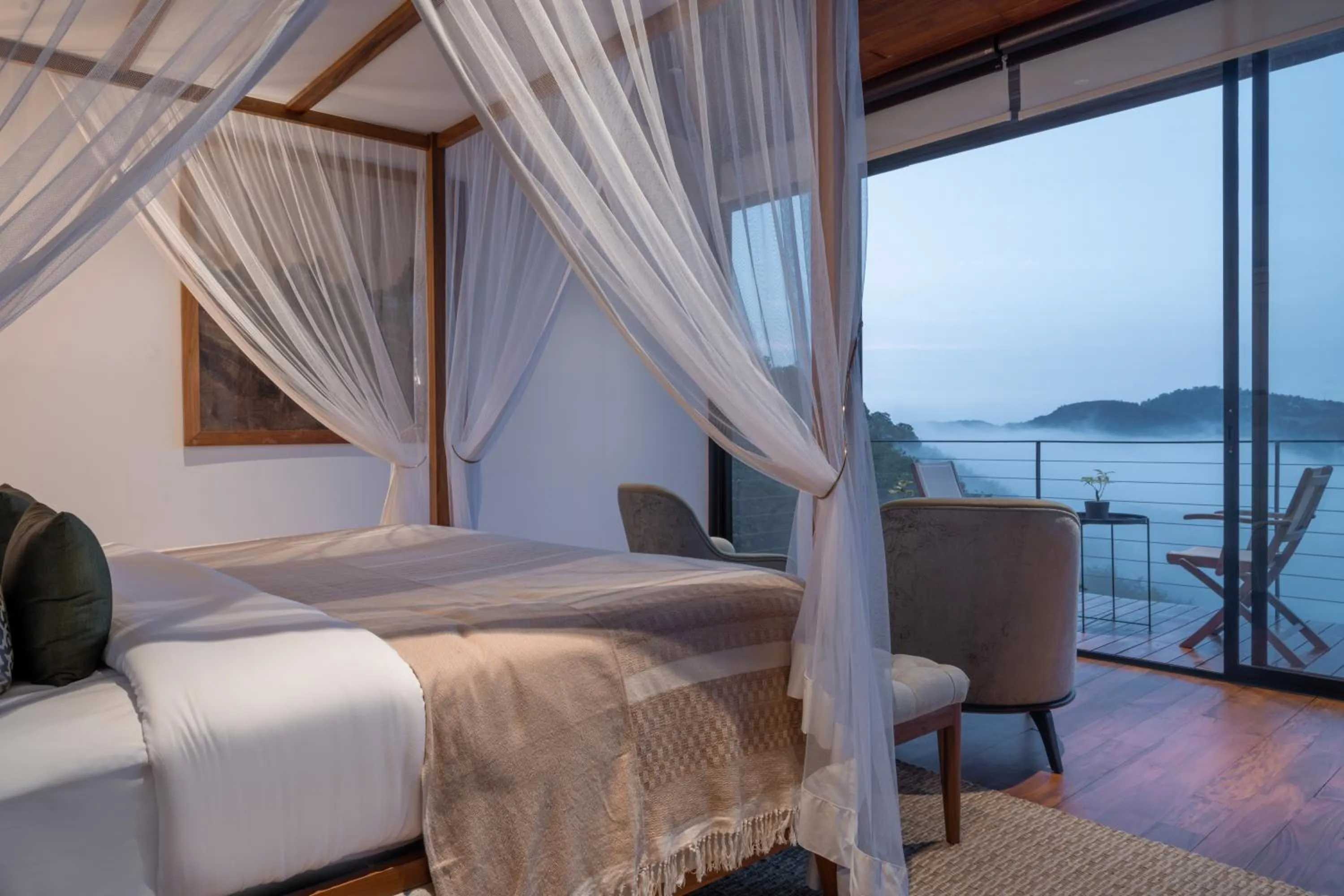 Bed in Glenross Living - A Collection of 7 Private Pool Villas and 3 Colonial Suites