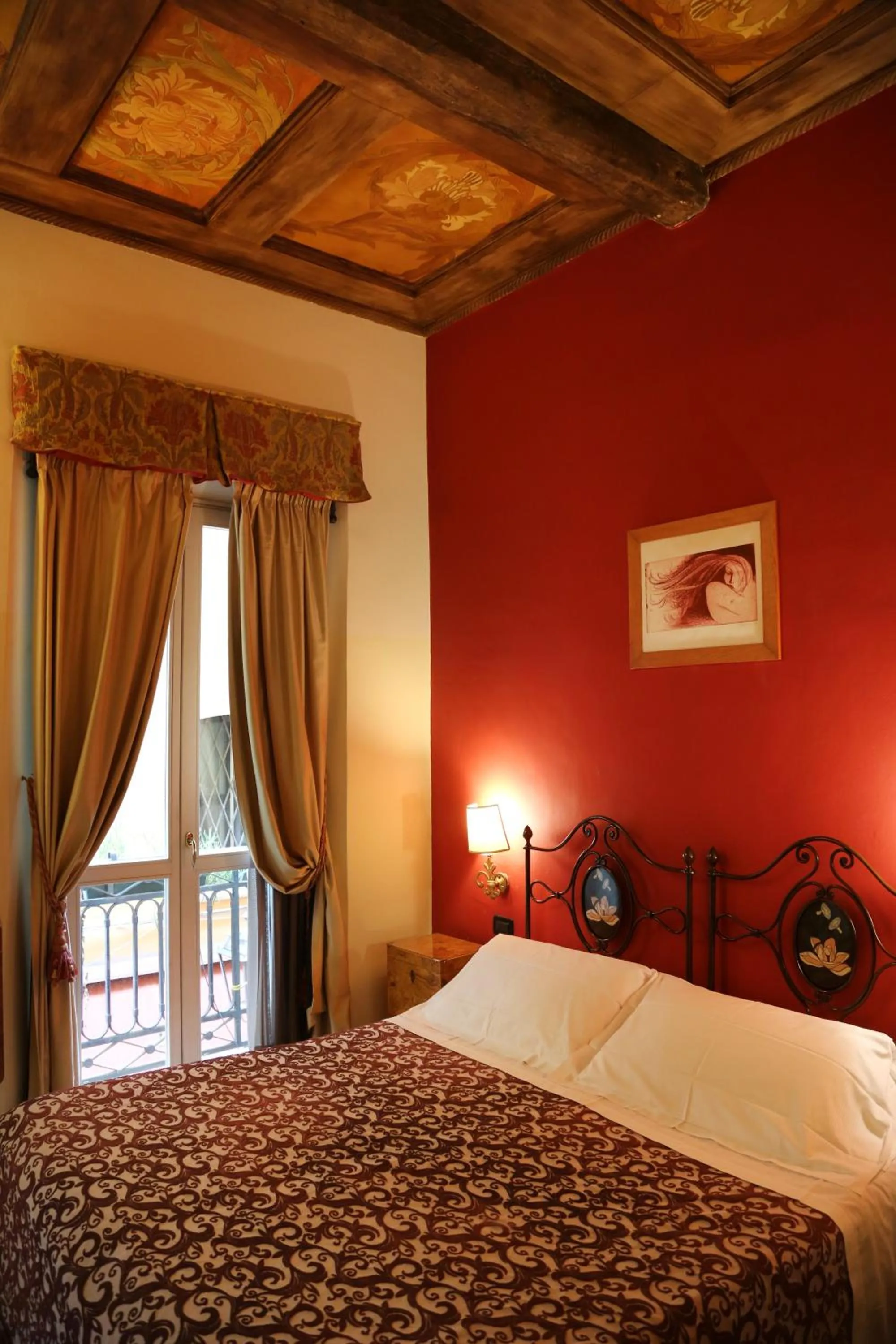 Bedroom, Bed in Albergo delle Drapperie