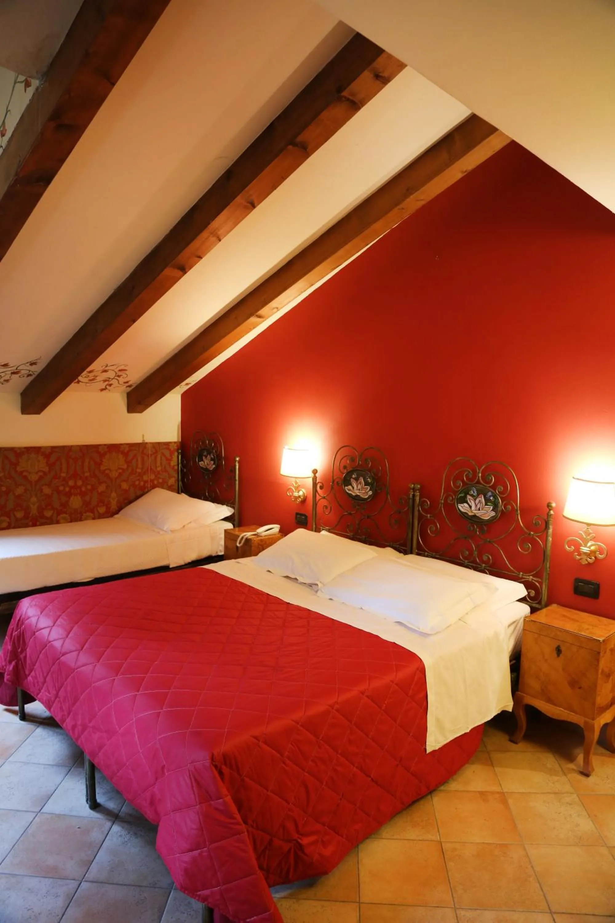 Bed in Albergo delle Drapperie