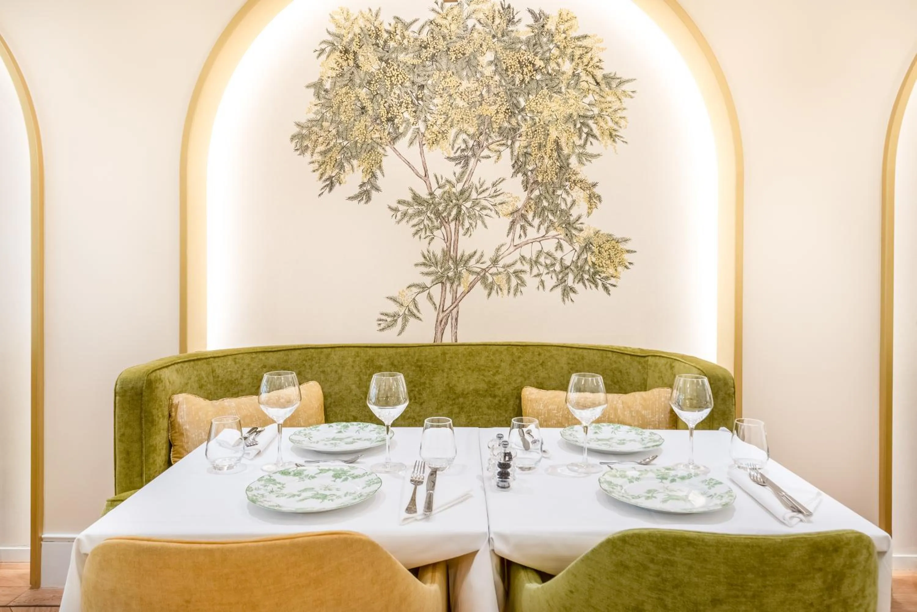 Lunch in Hotel Claridge Paris