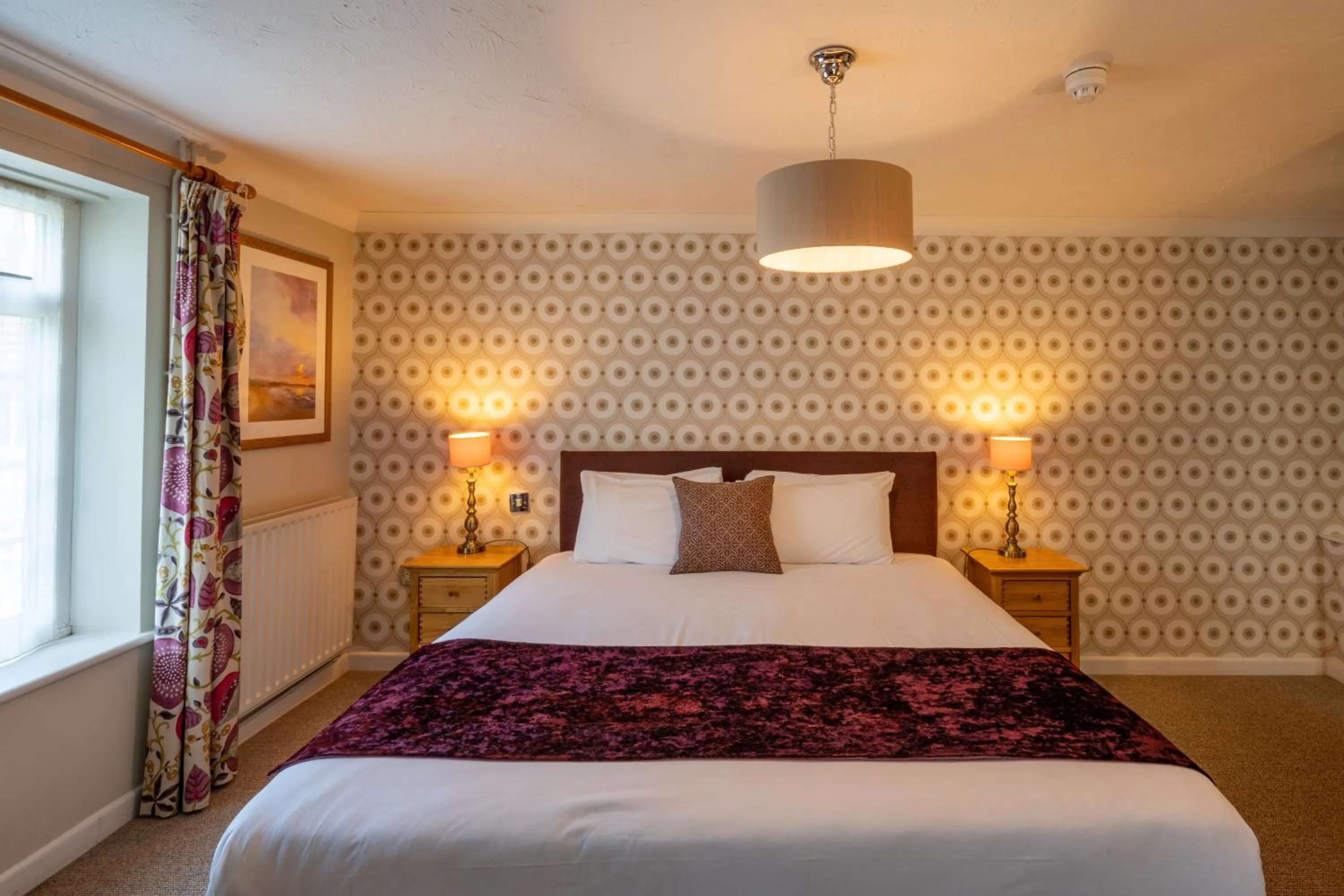 Photo of the whole room, Bed in Avon Causeway Hotel