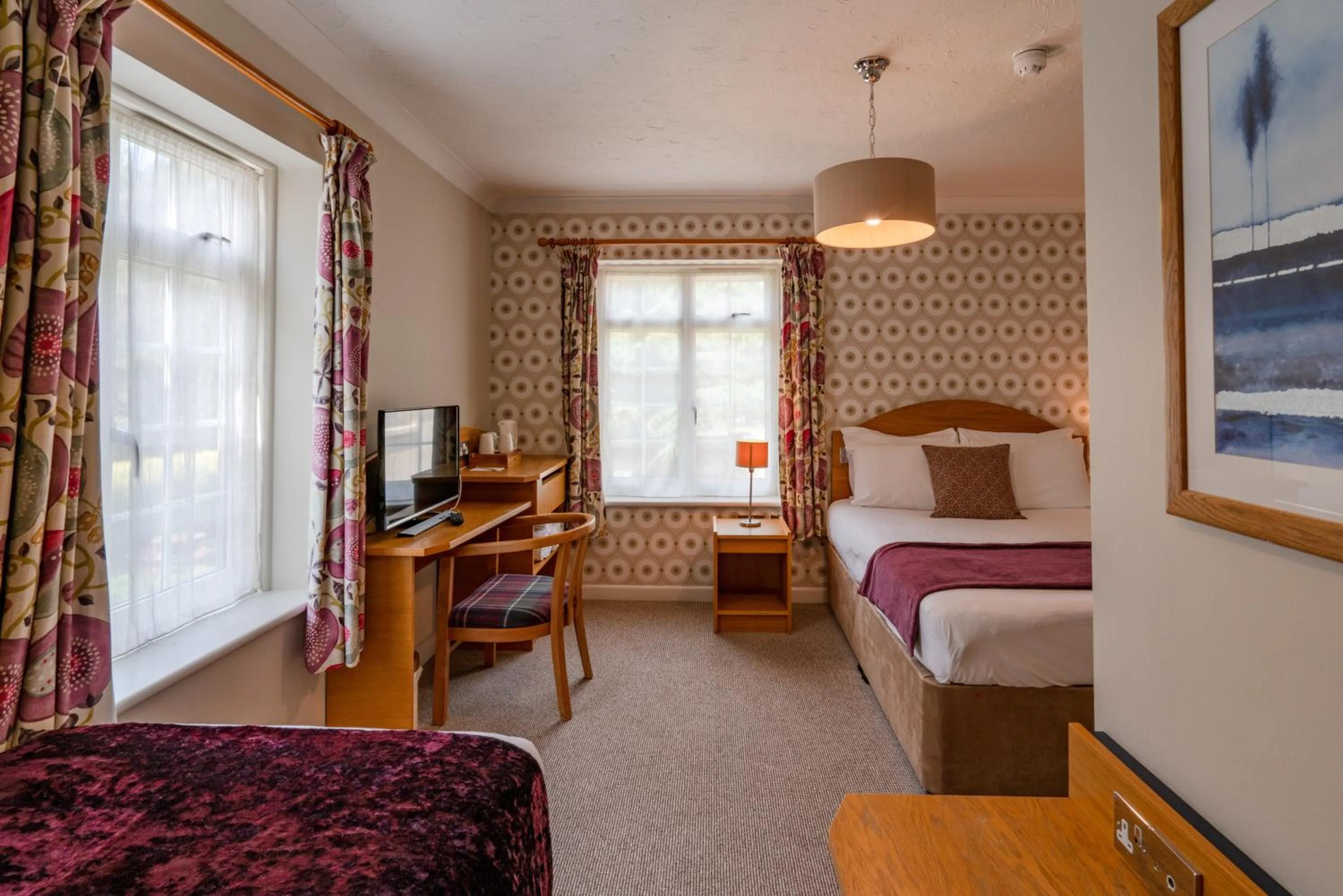 Bedroom, Bed in Avon Causeway Hotel