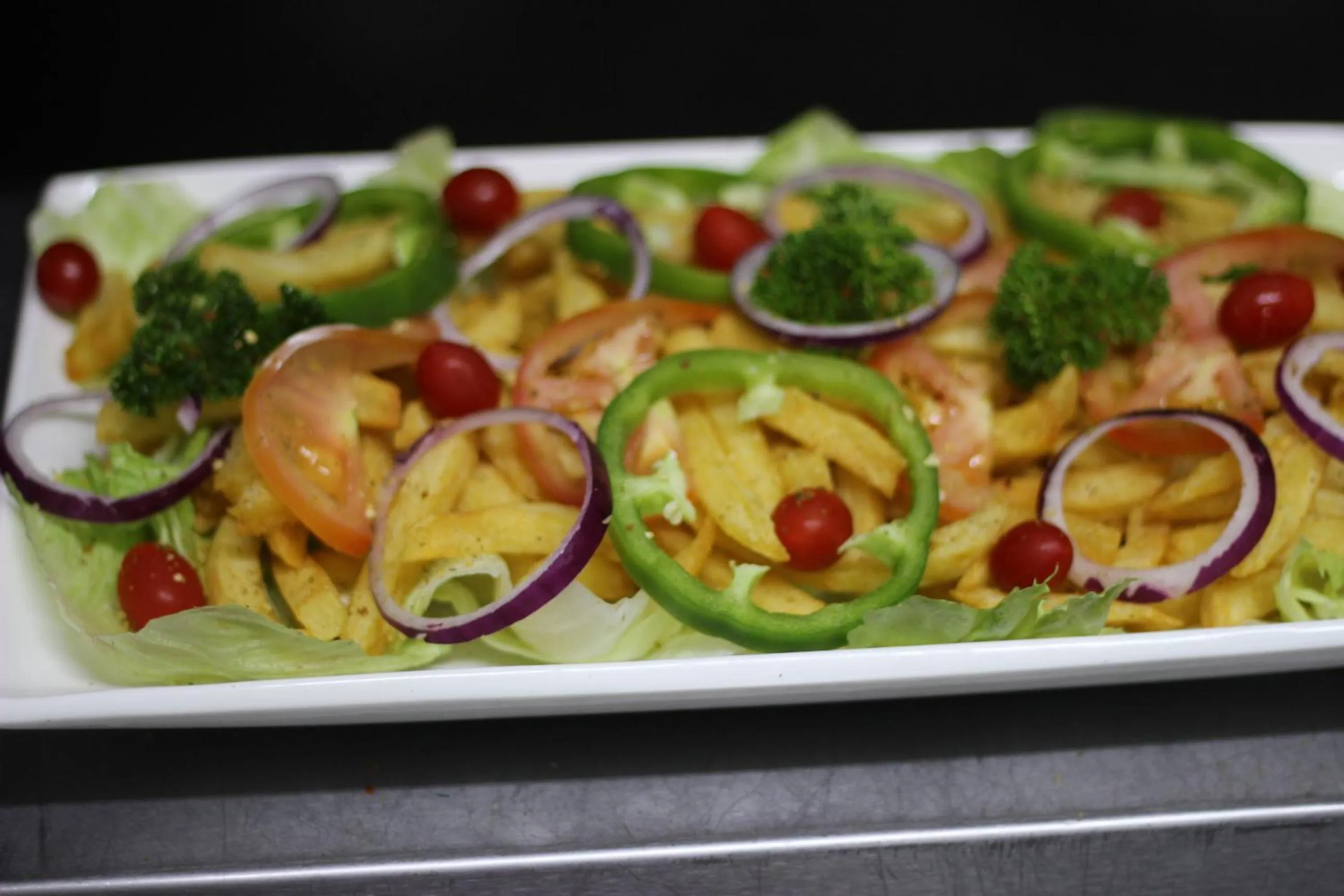 Restaurant/places to eat in Ecolux Boutique Hotel