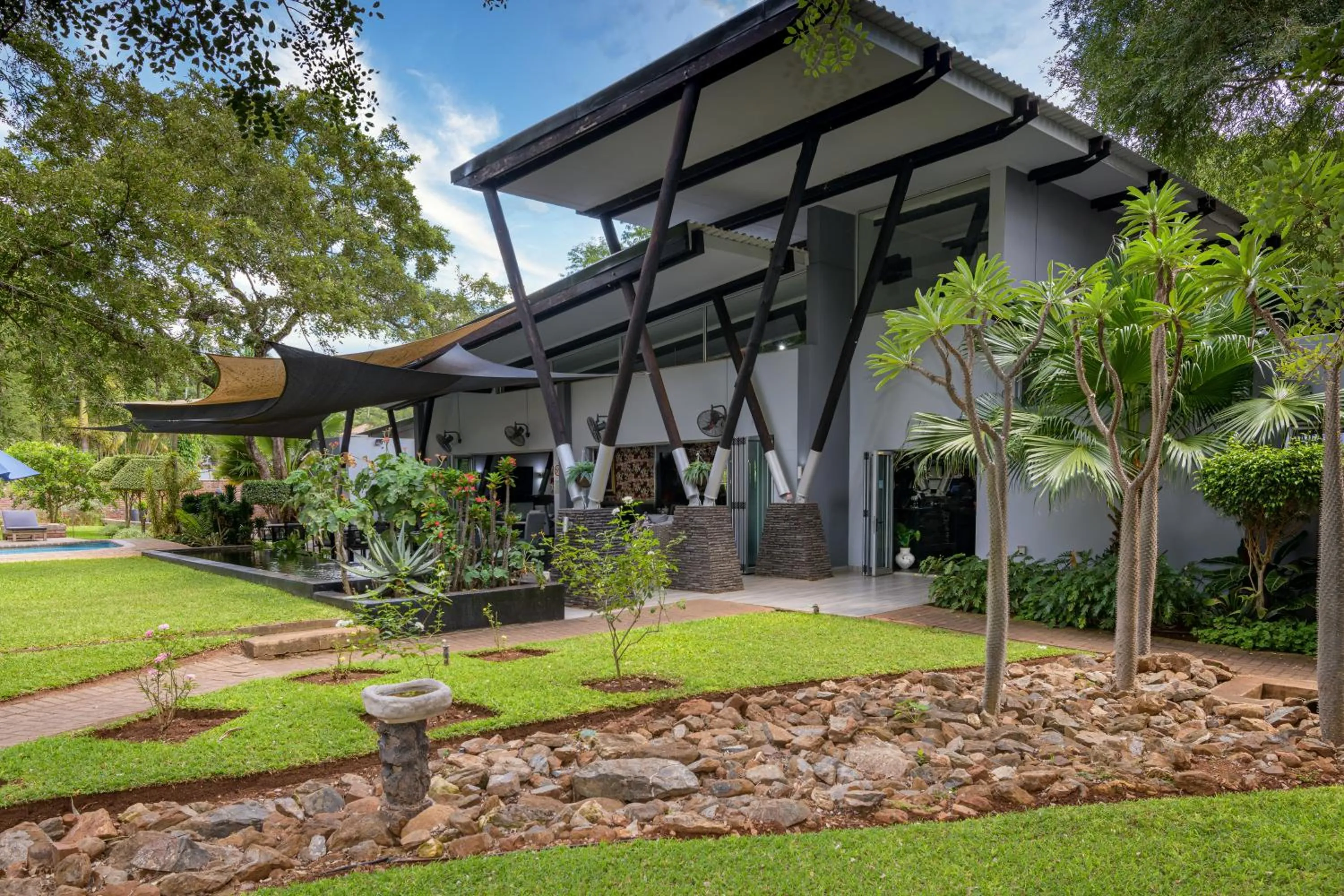 Property building in Ecolux Boutique Hotel