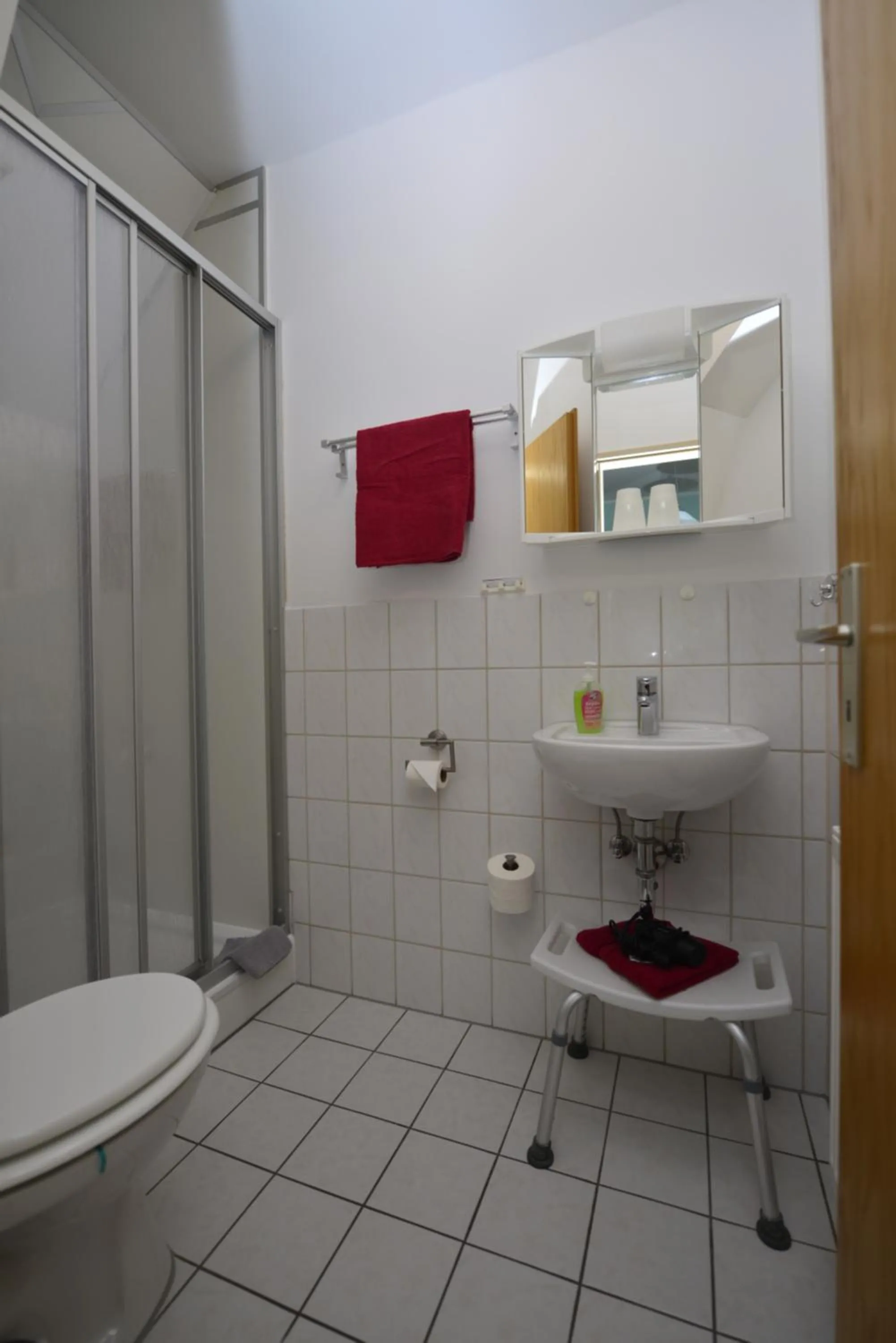 Bathroom in Christel's Pension