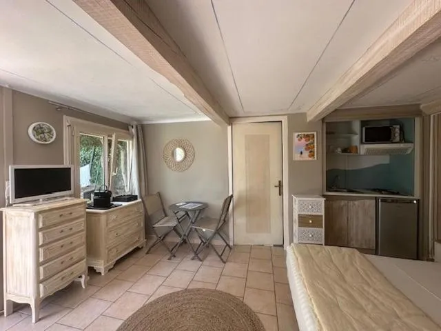 Dining area in Hôtel Miramar