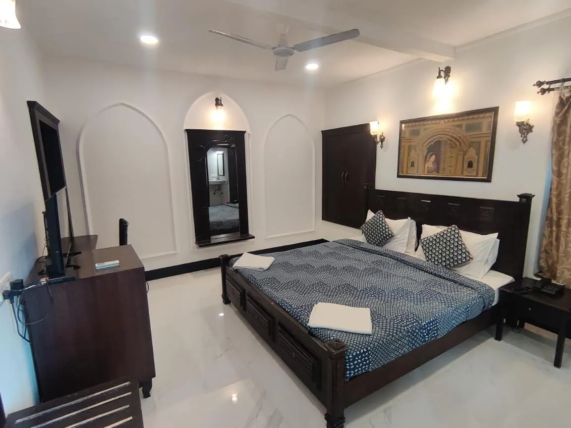 The Fateh Hotel by Le Pension Stays