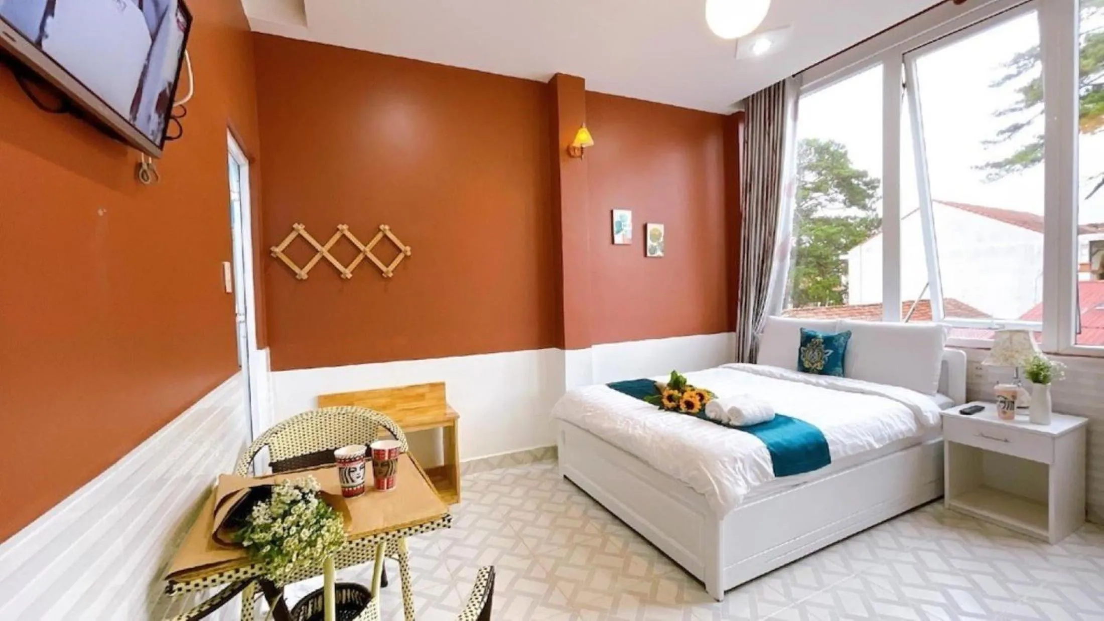 Photo of the whole room in Hai Long Vuong Hotel