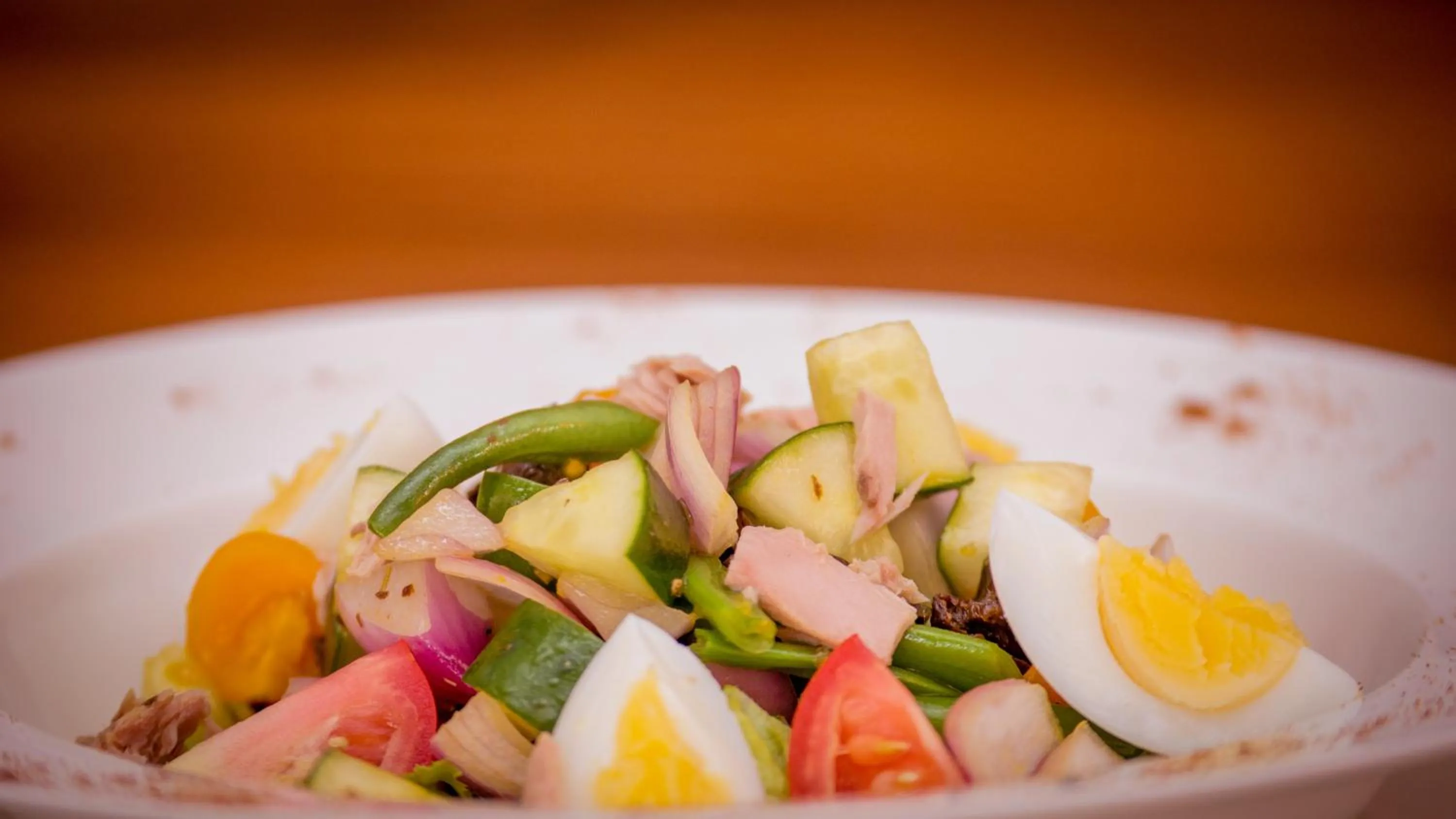 Restaurant/places to eat in James Court Hotel & Luxury Apartments