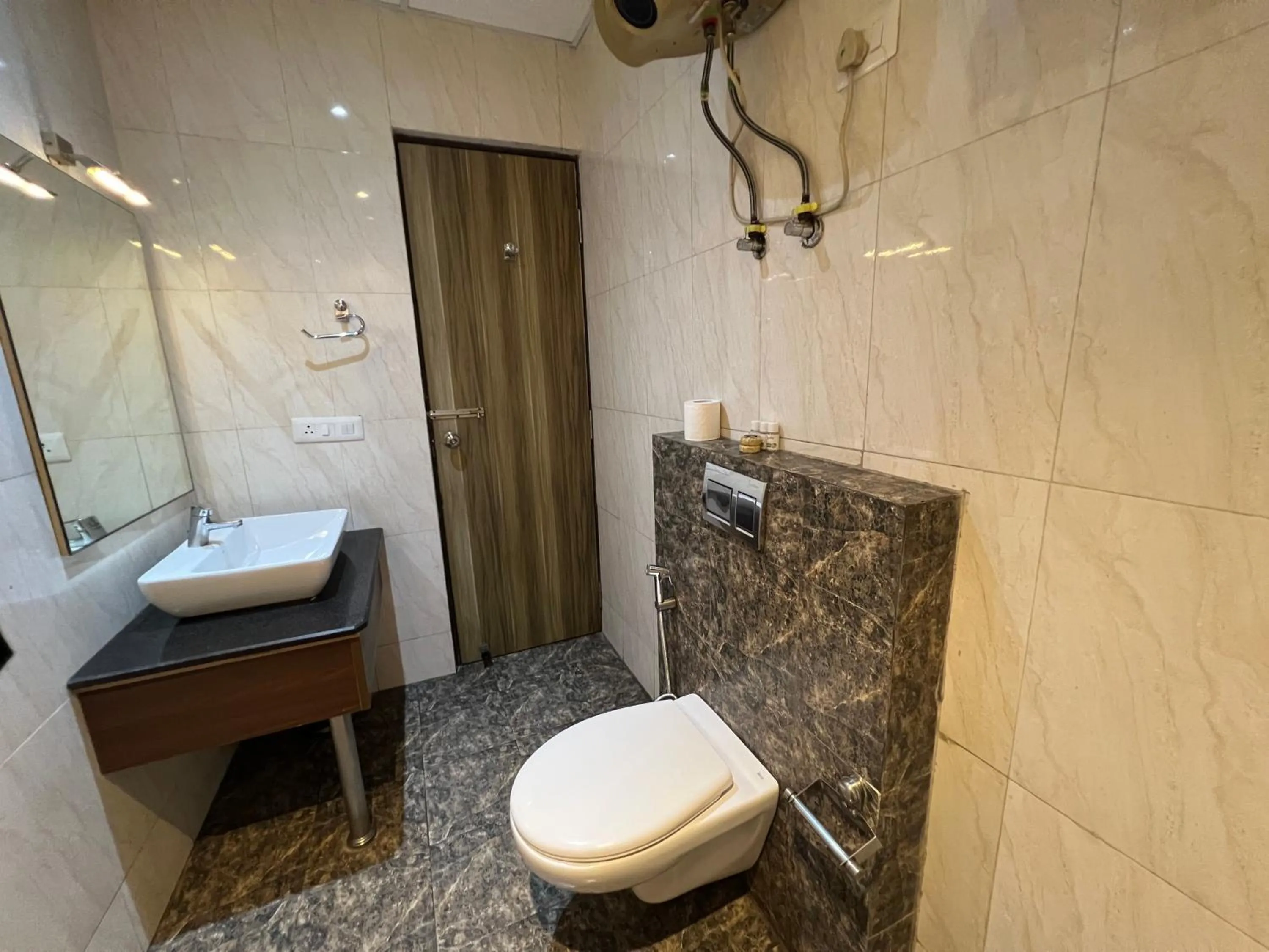 Bathroom in Hyphen Business Hotel