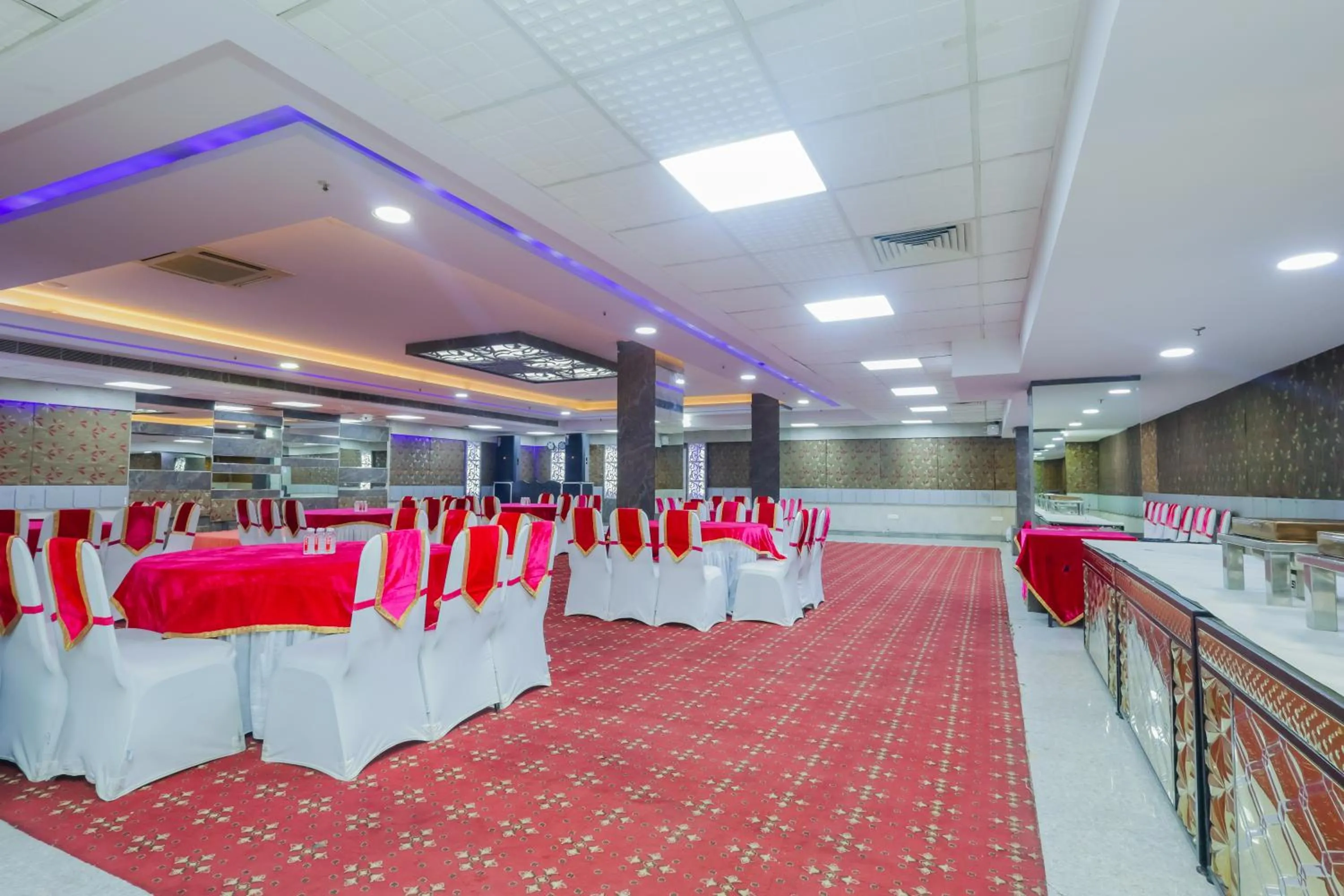 Banquet/Function facilities in Hyphen Business Hotel