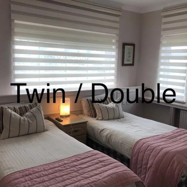 Twin Room - single occupancy in Elmcroft Guest House