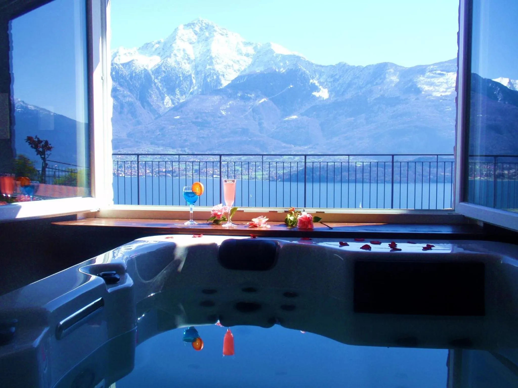Hot Tub in Residence Le Azalee & SPA