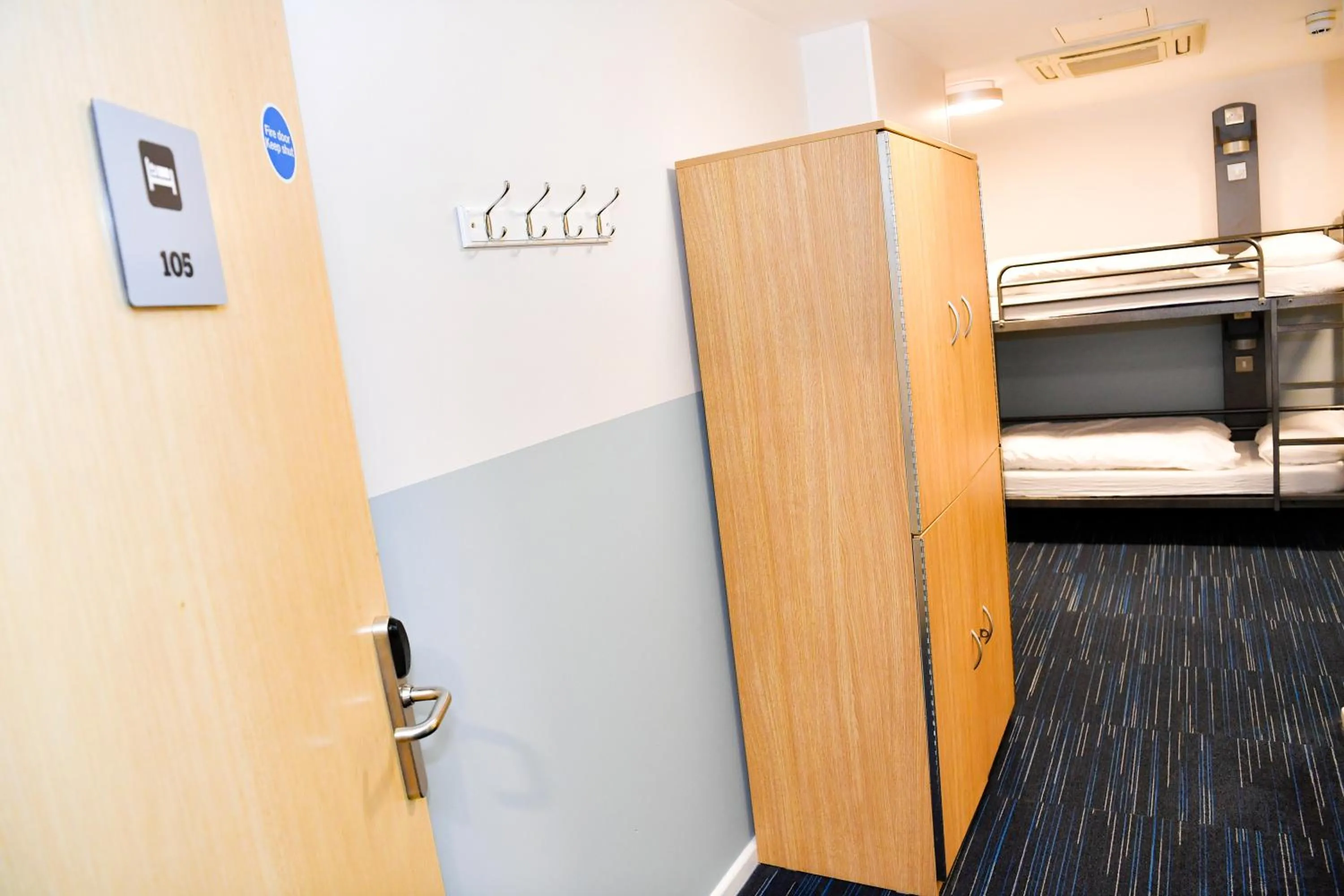 bunk bed in Kabannas London St Pancras