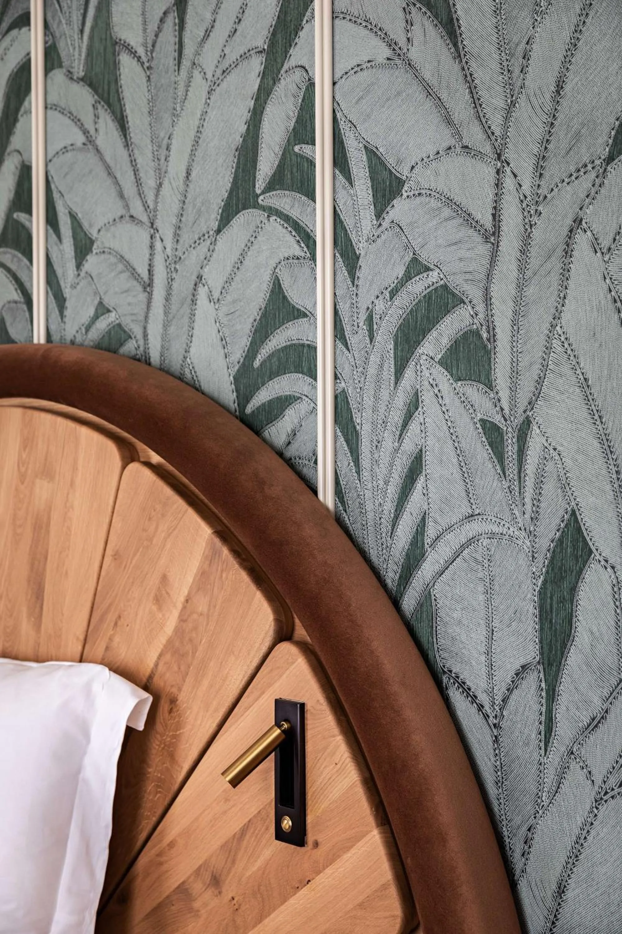 Bedroom in Hotel Florida Paris