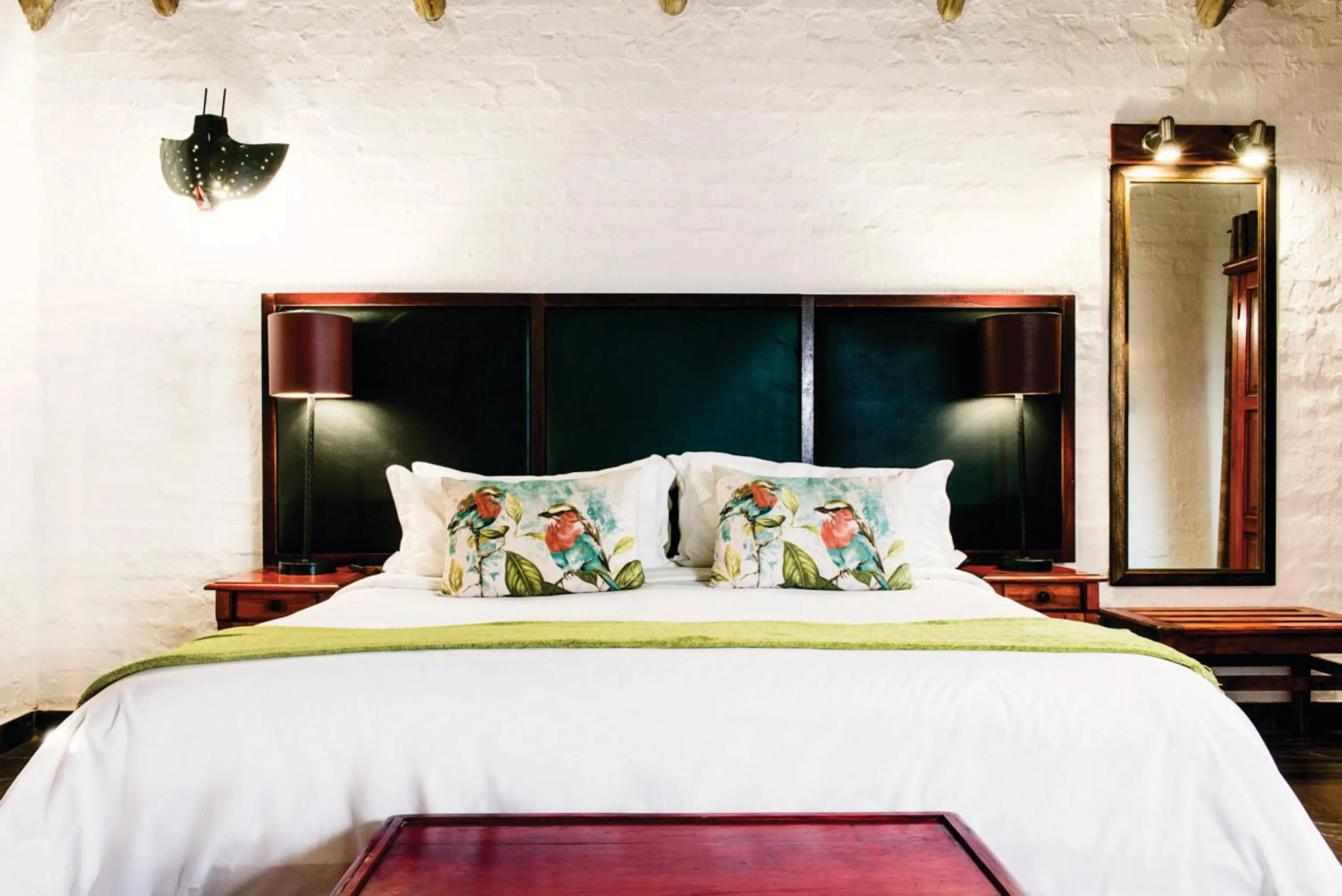 Bedroom, Bed in Kedar Heritage Lodge, Conference Centre & Spa