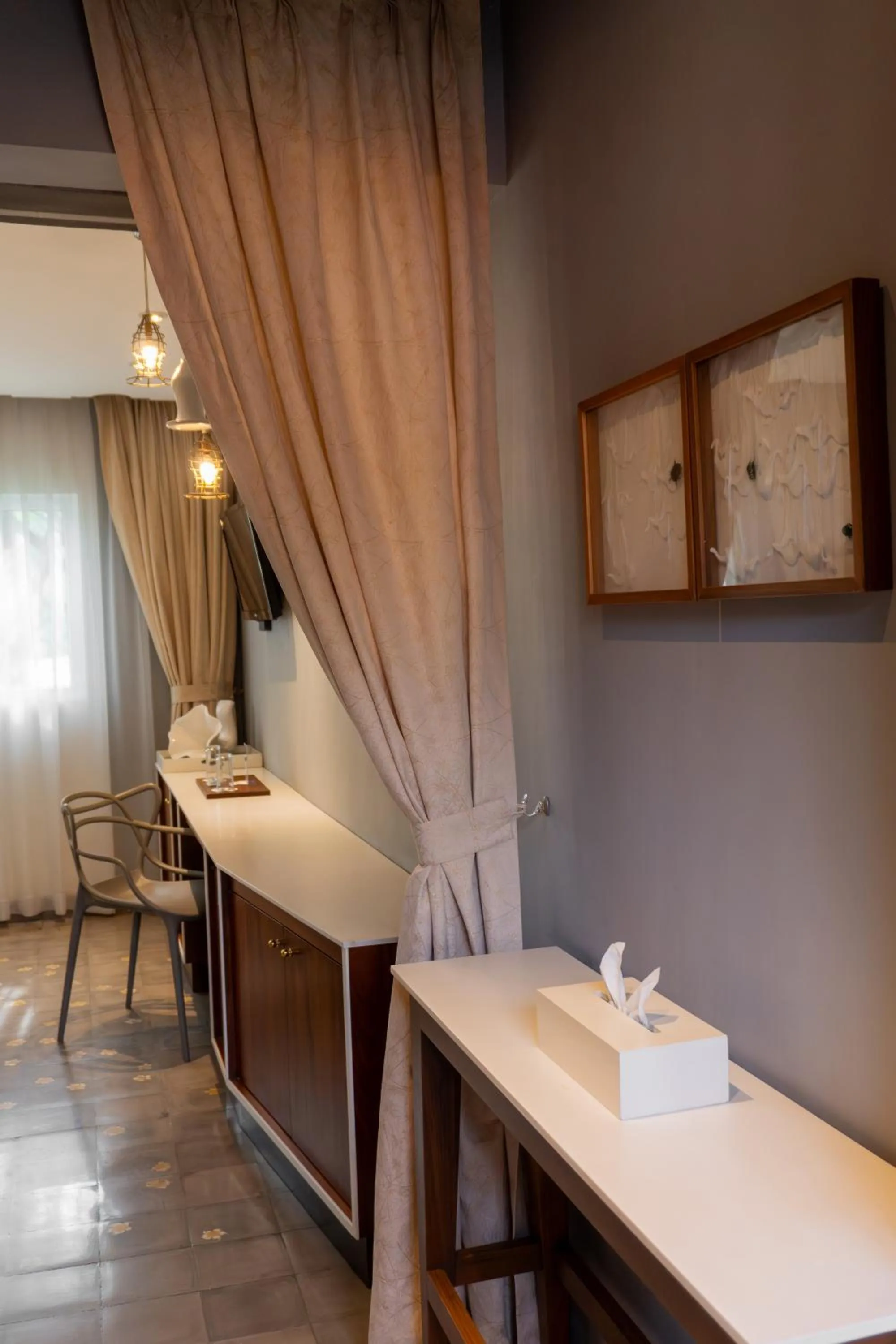 Flor de Mayo Hotel & Restaurant