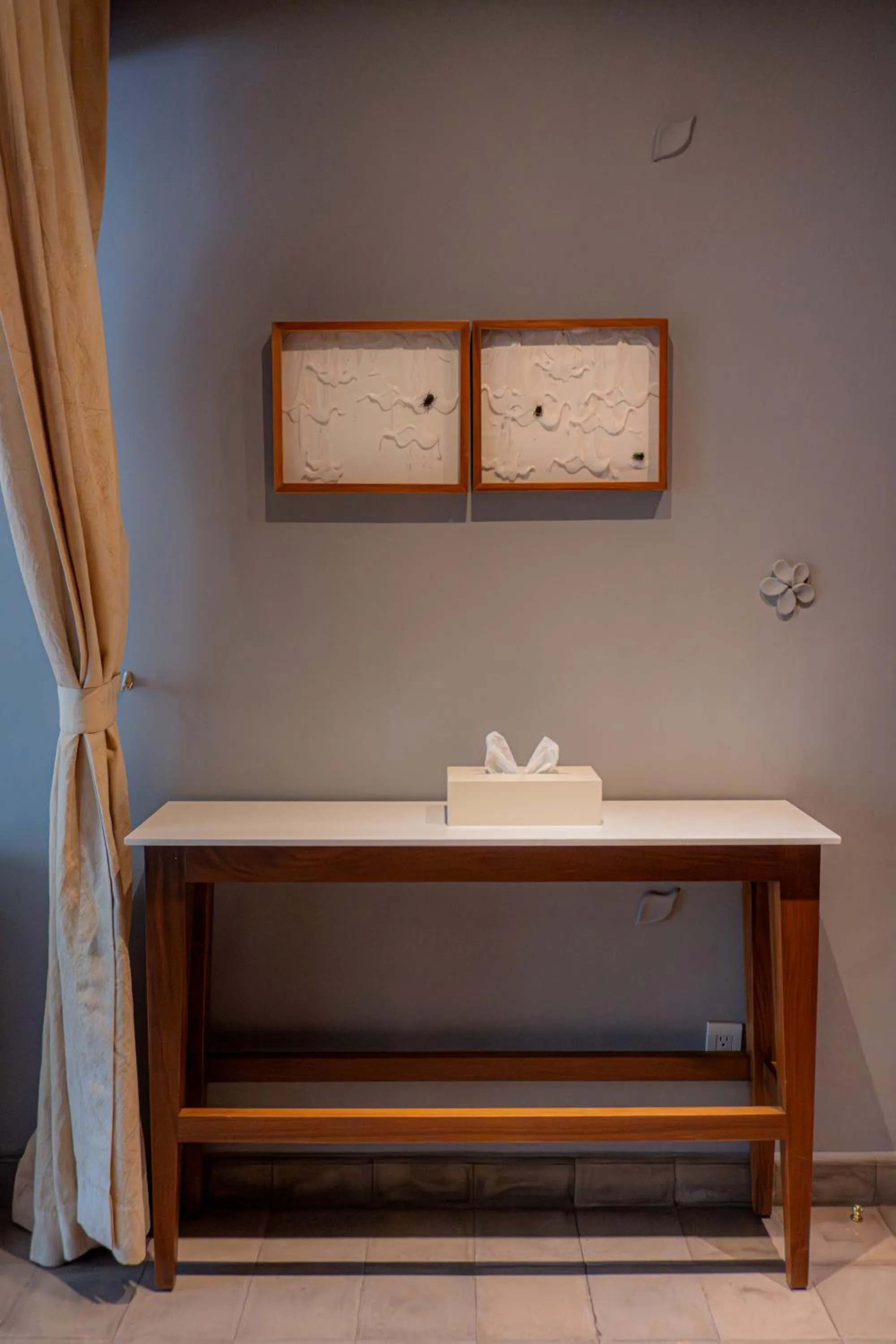 Flor de Mayo Hotel & Restaurant