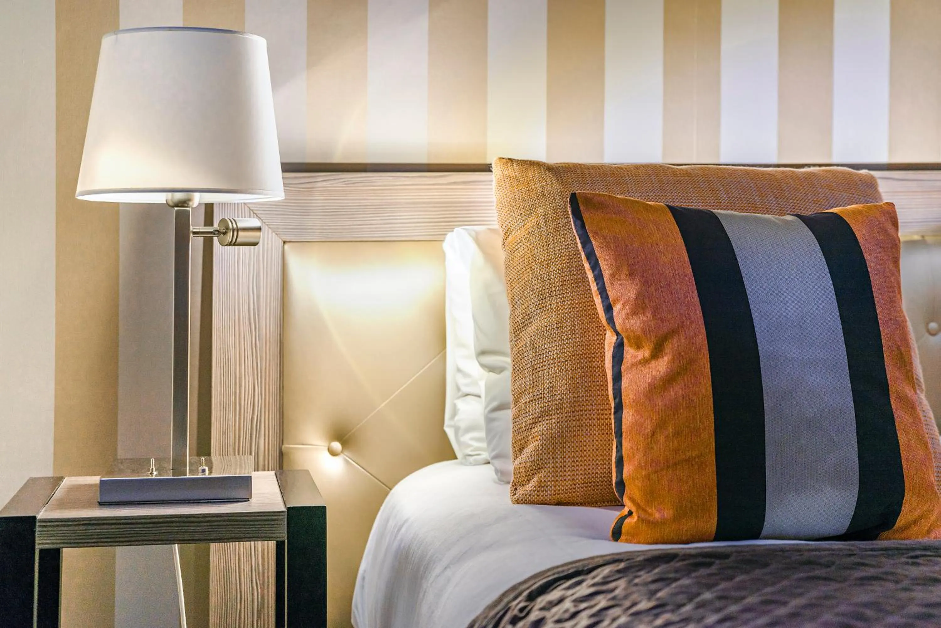 Decorative detail, Bed in Eiffel Kennedy