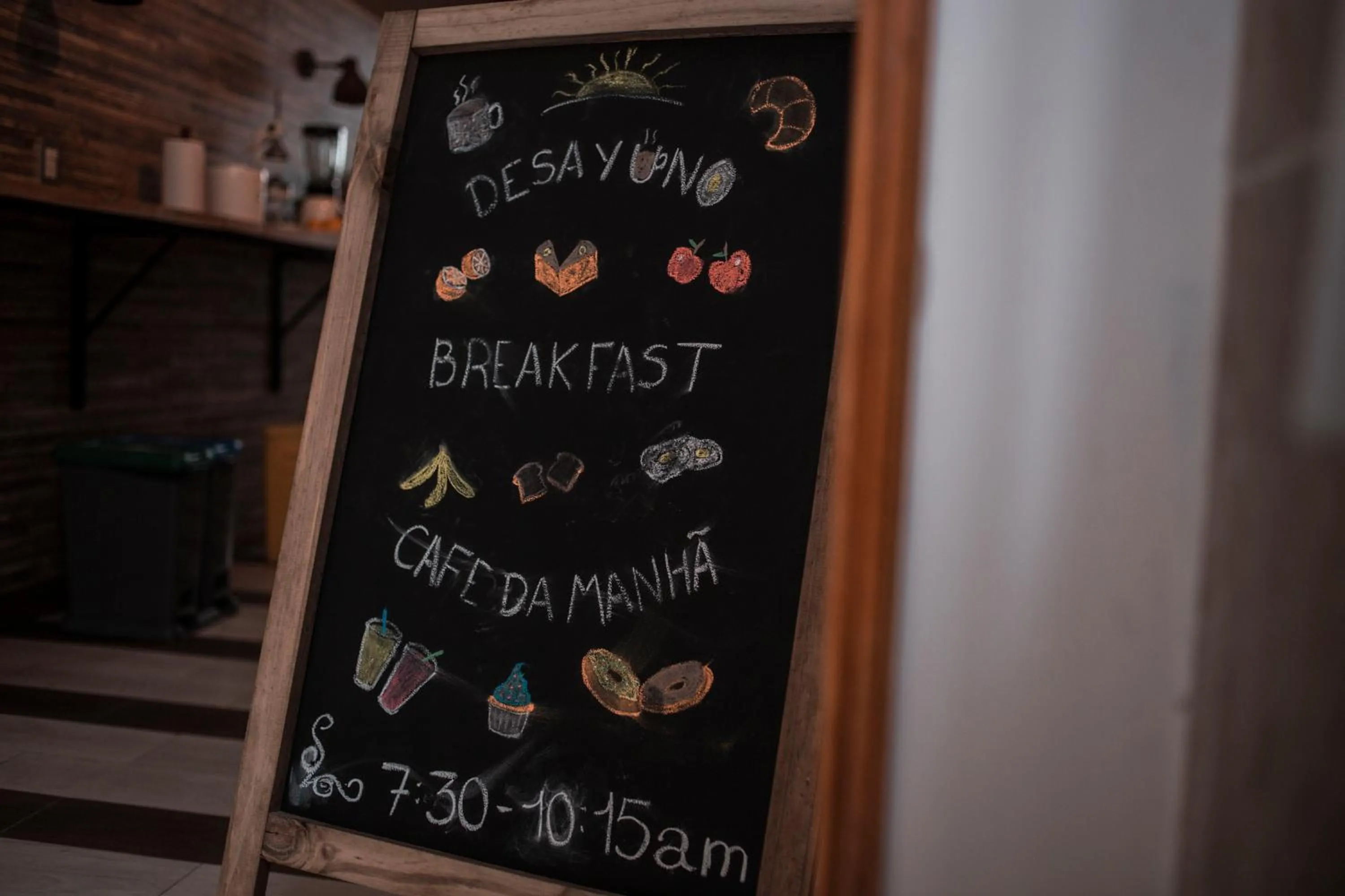 Continental breakfast in Che Juan Hostel BA