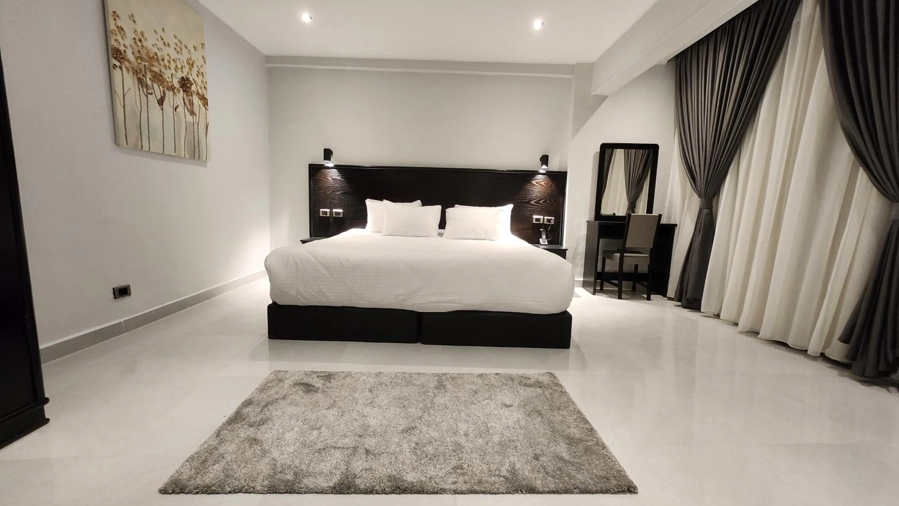 Bed in Helio Cairo Hotel