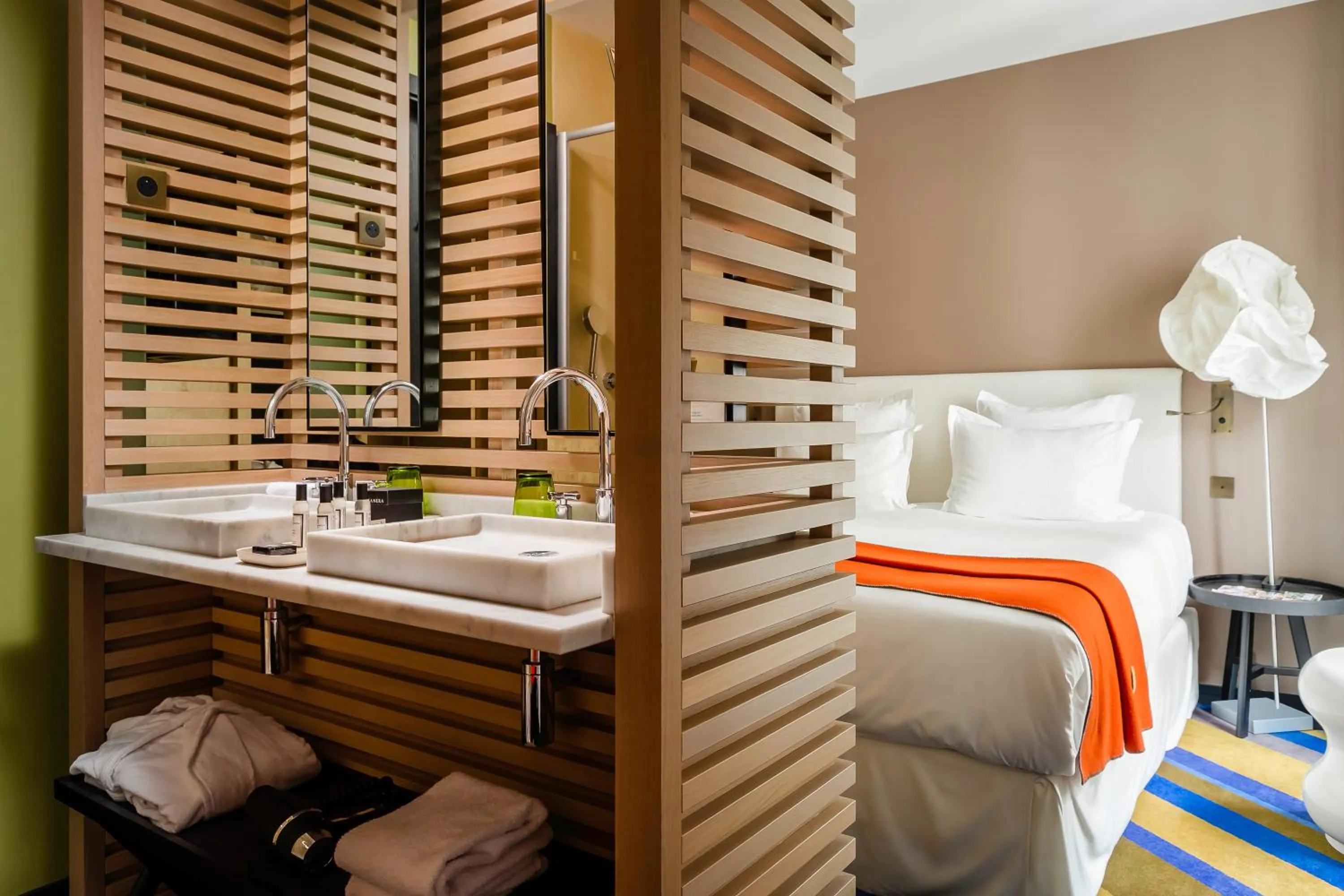 Bed in Hôtel du Ministère