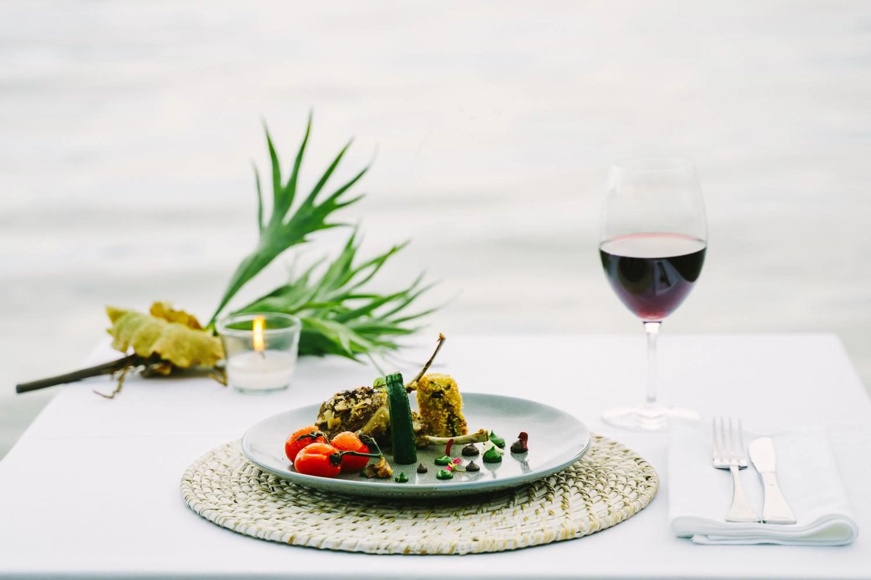 Food and drinks in Elysian Luxury Eco Island Retreat