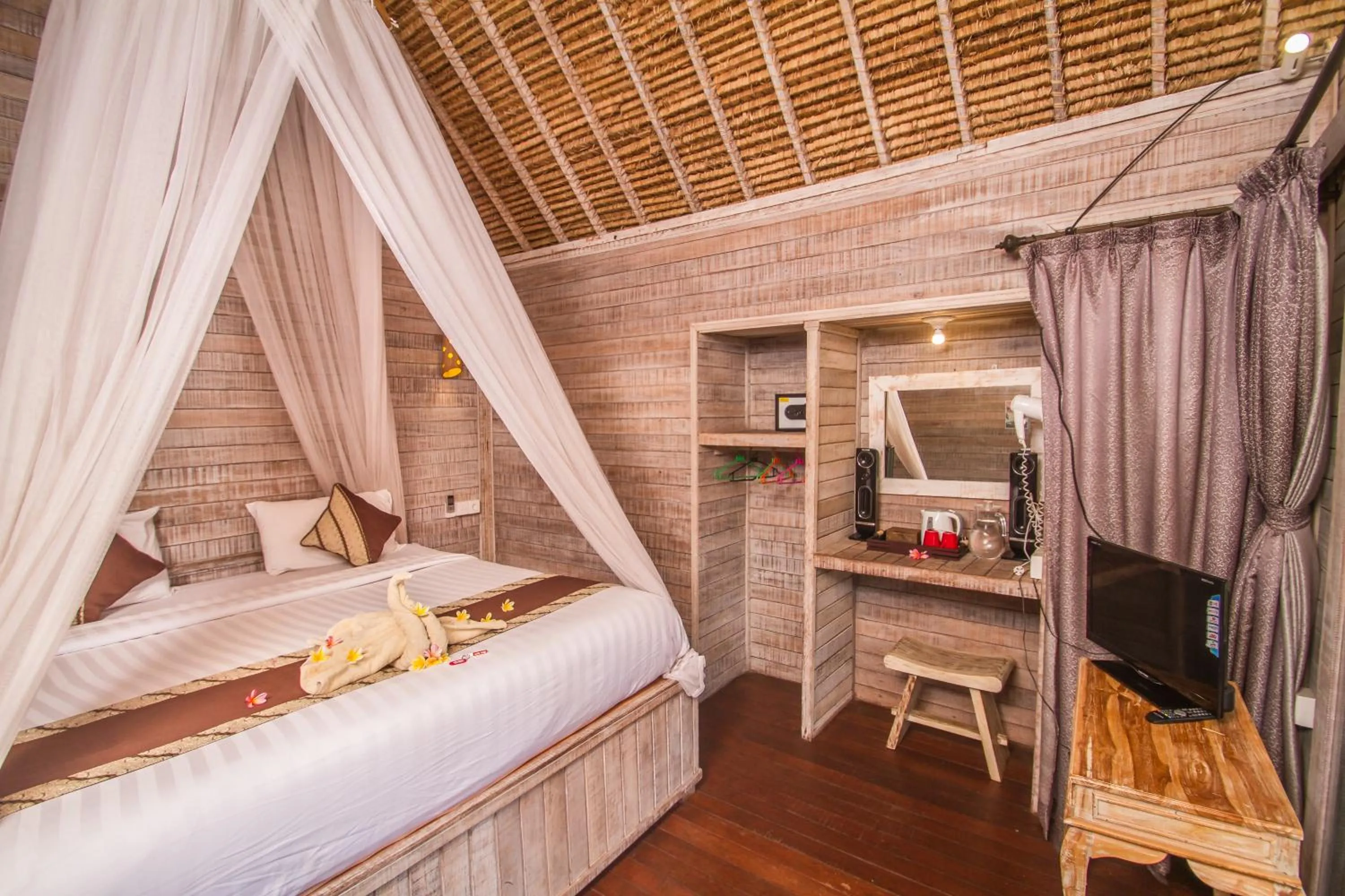 Bedroom, Bed in The Dafish Ceningan