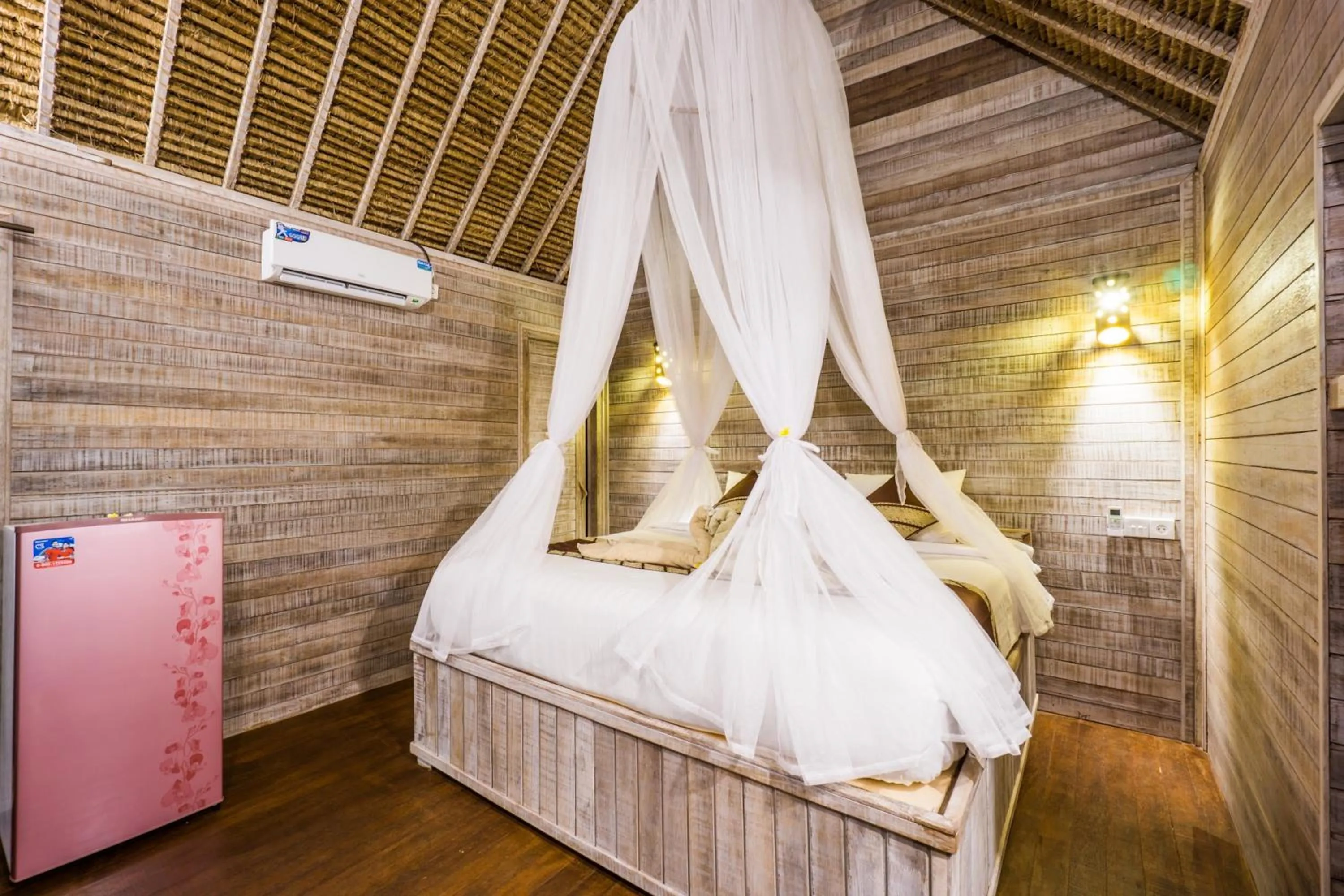 Bedroom, Bed in The Dafish Ceningan