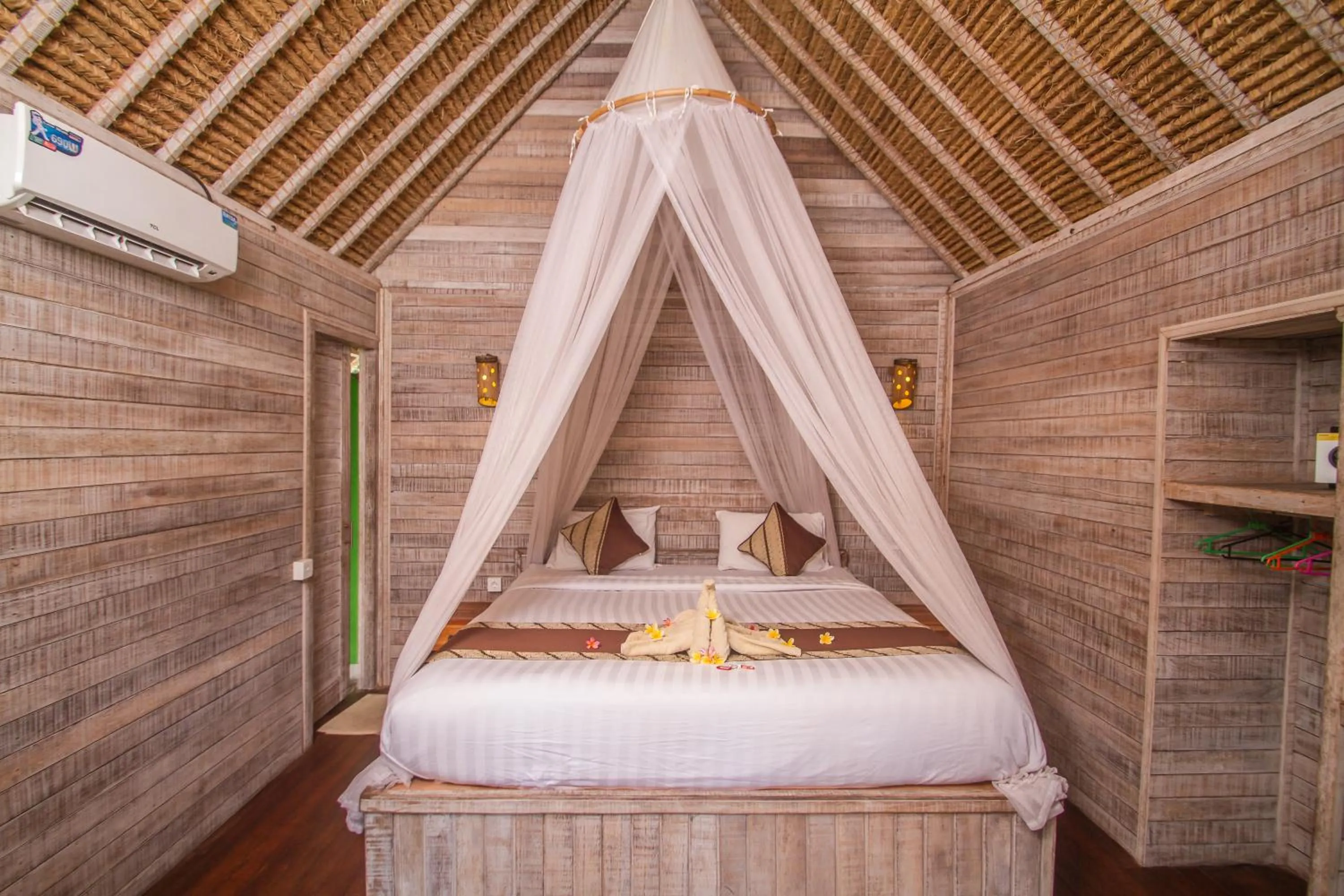 Bed in The Dafish Ceningan