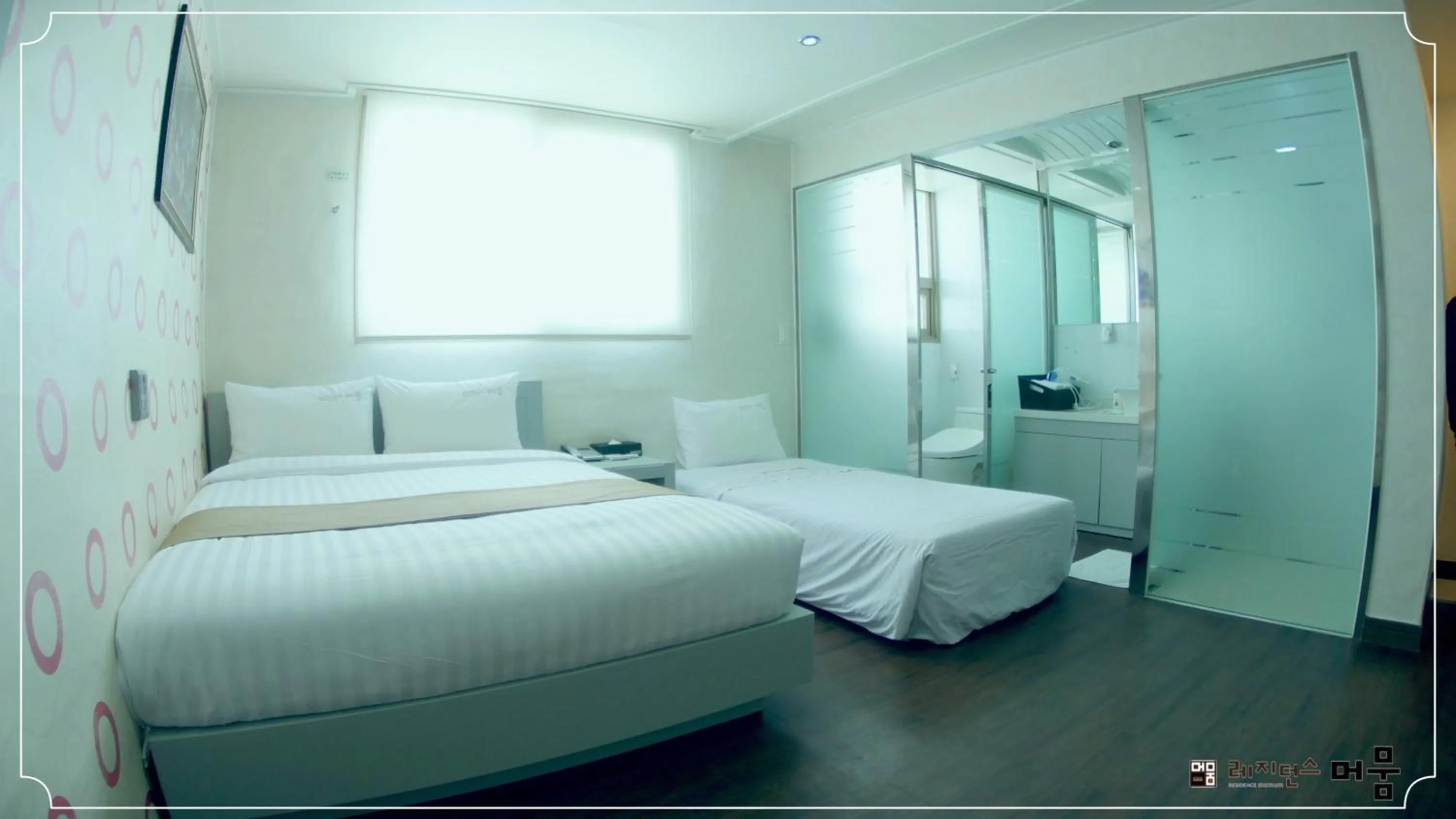 Decorative detail, Bed in Residence Mumum Hotel