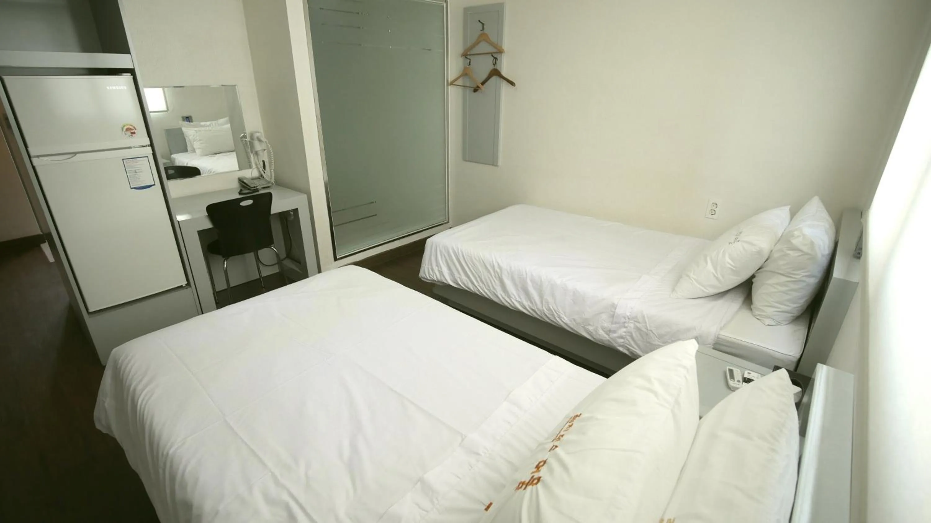 Bed in Residence Mumum Hotel