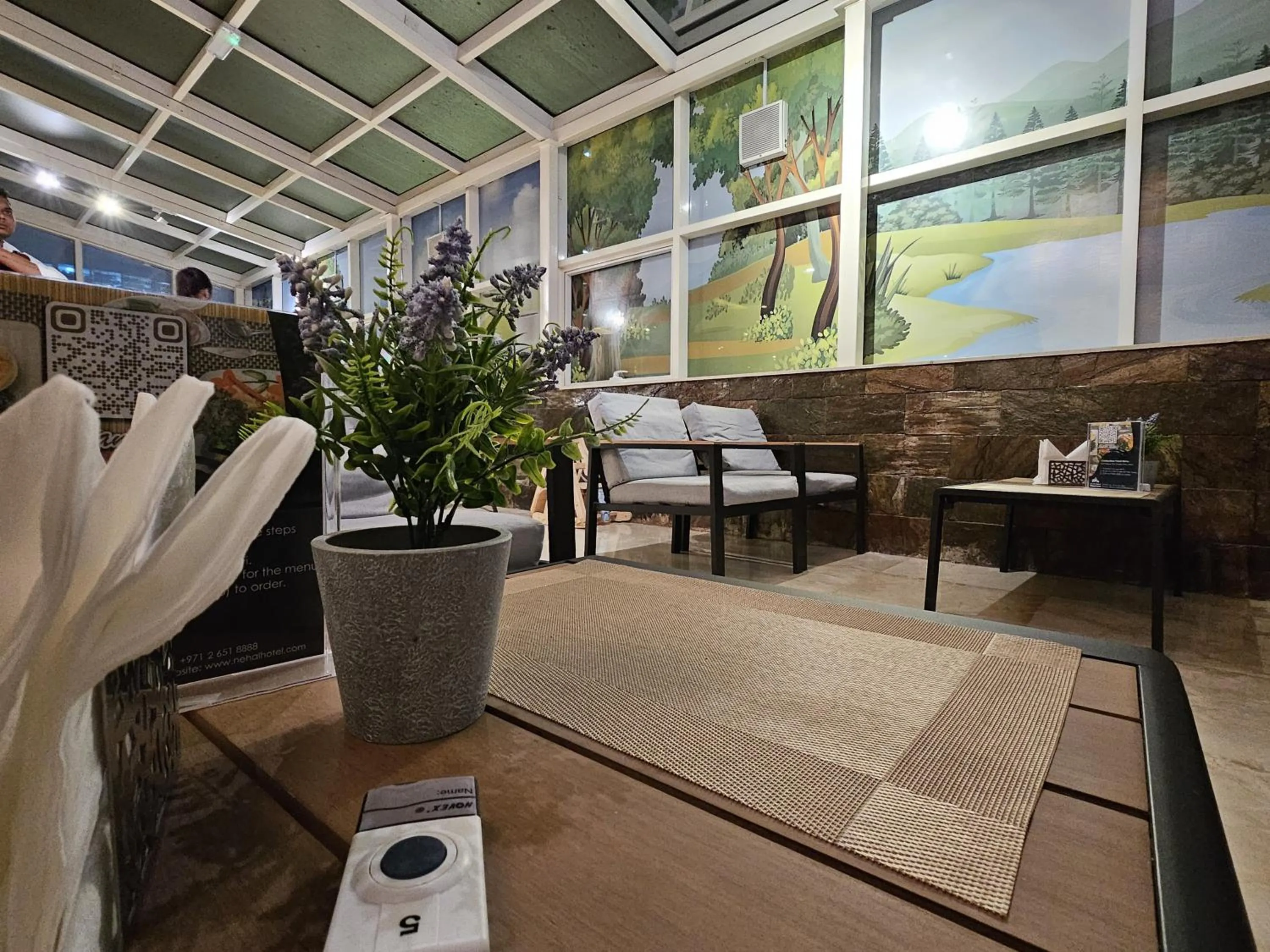 Restaurant/places to eat in Nehal Hotel