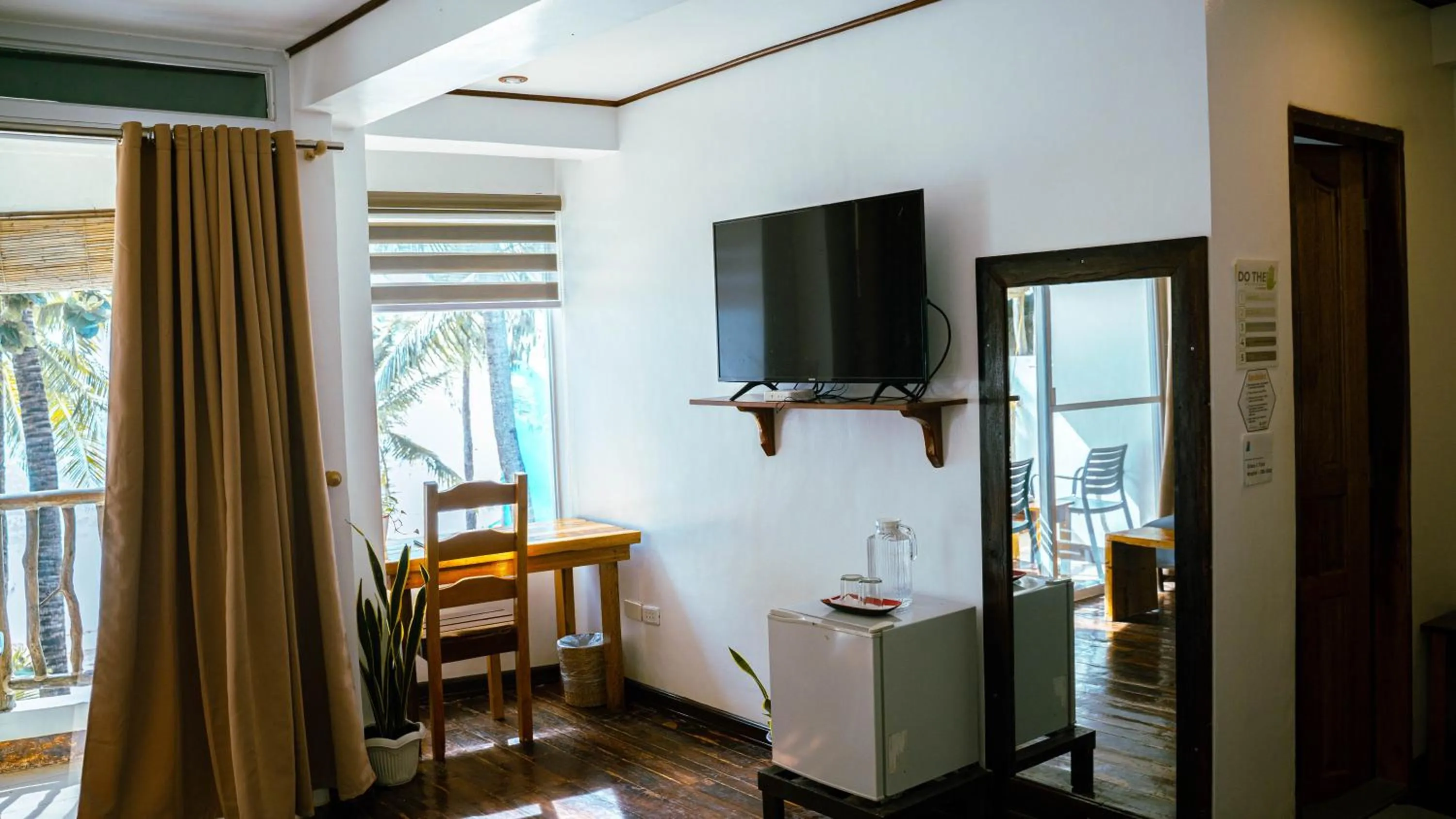 Bedroom in DiveGurus Boracay Beach Resort