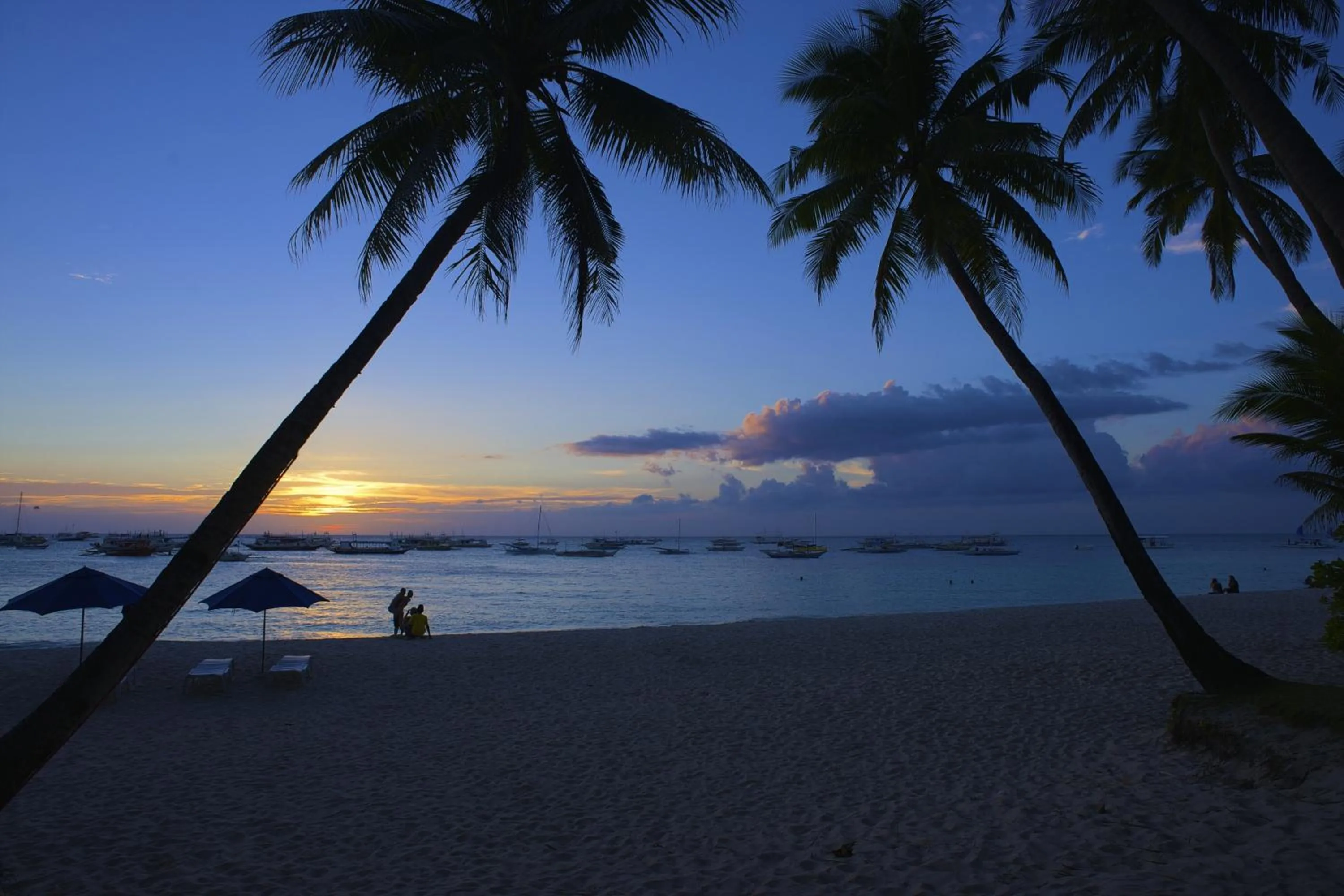 Beach in DiveGurus Boracay Beach Resort