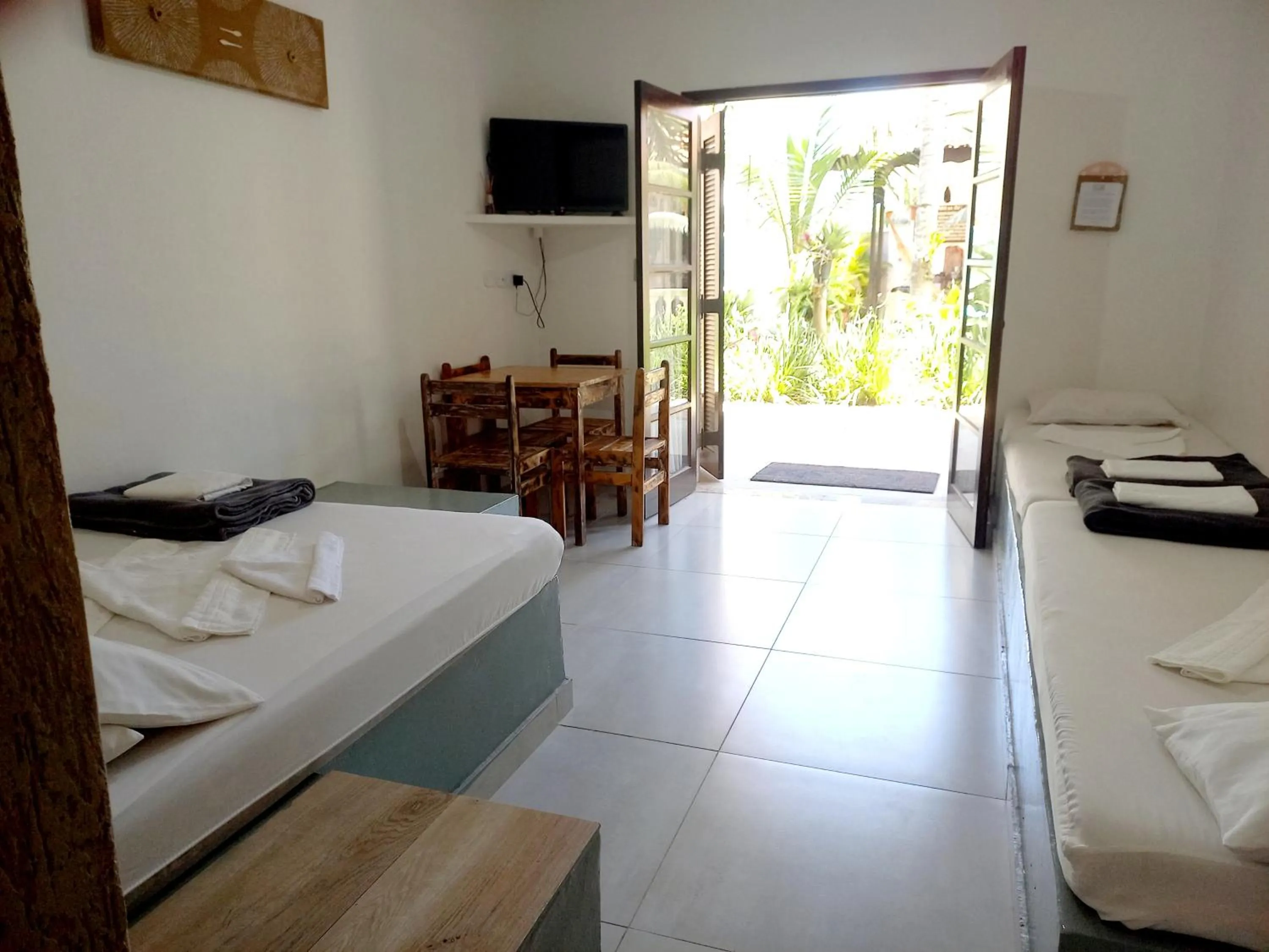 Photo of the whole room, Bed in Chalé da Ju